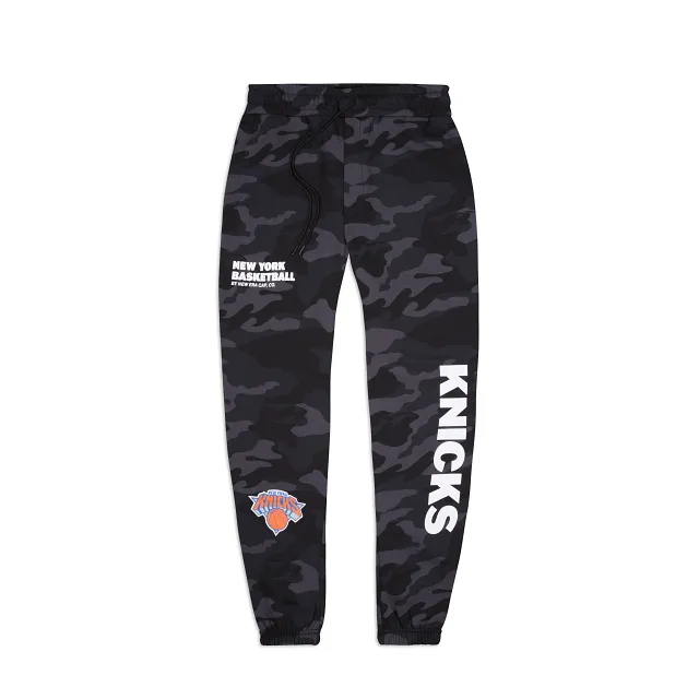 New York Knicks Lifestyle Camo Jogger sold by New Era