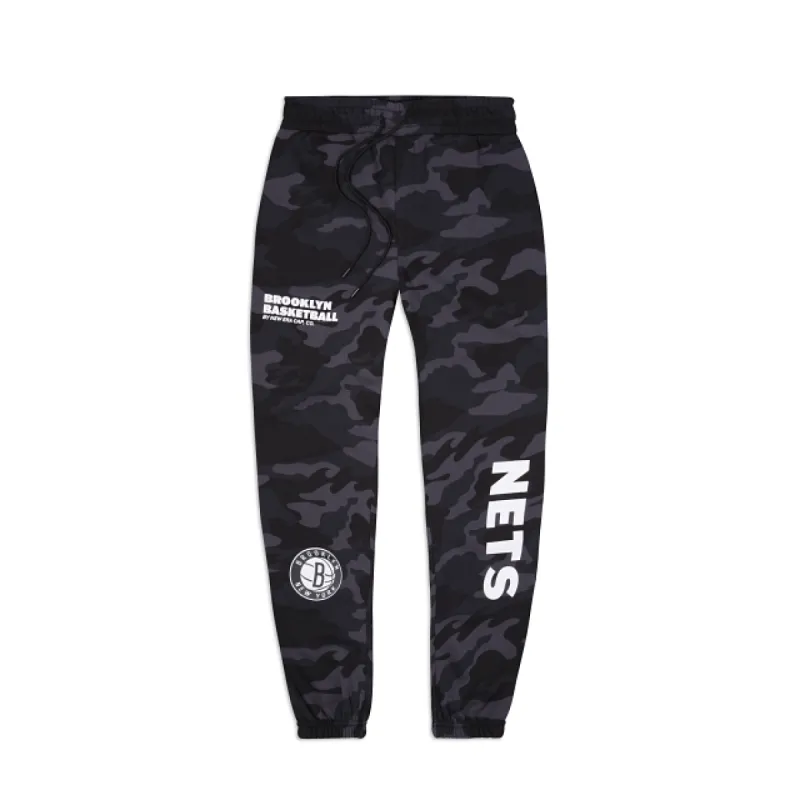 Brooklyn Nets Lifestyle Camo Jogger sold by New Era