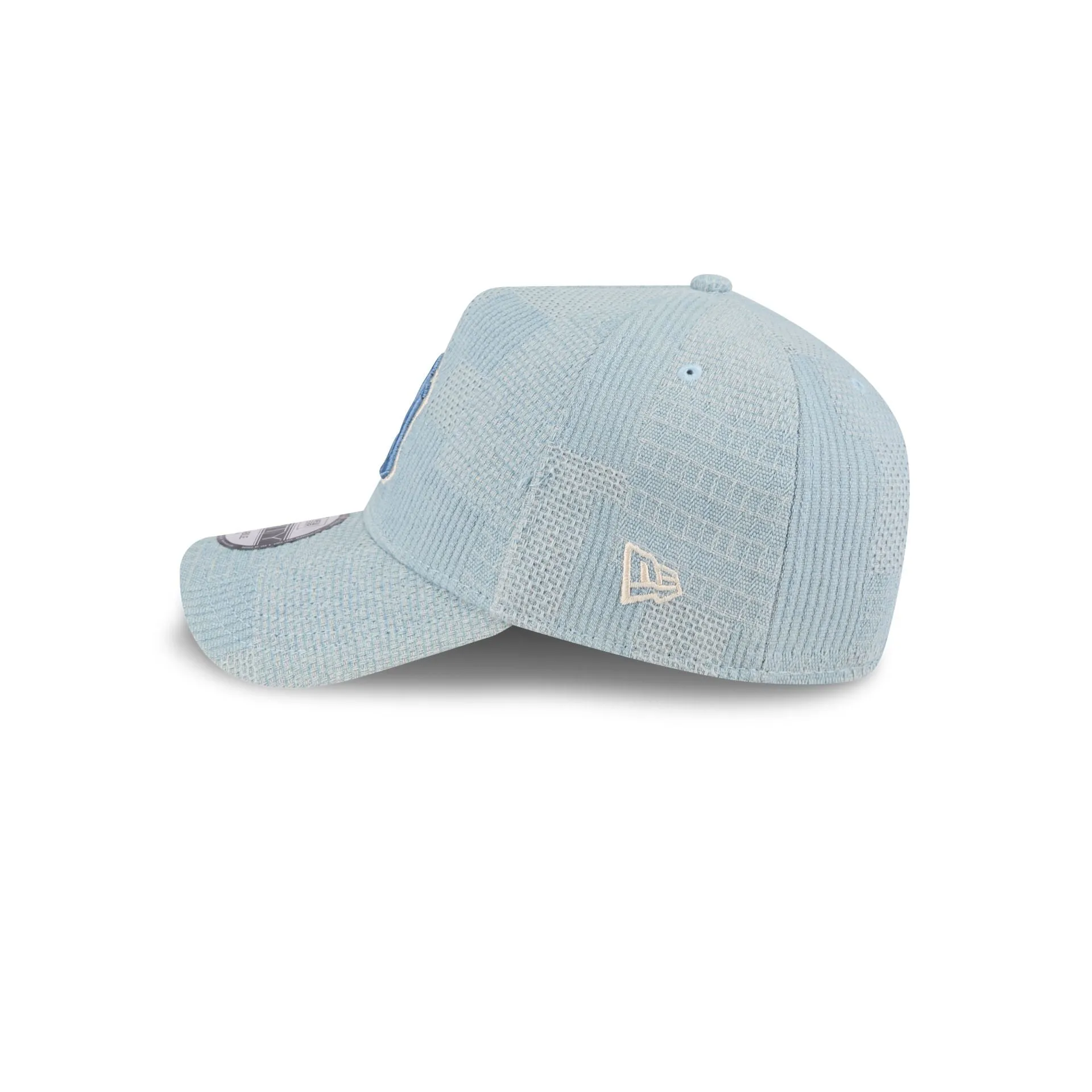 New York Yankees Logo Essentials Denim 9FORTY A-Frame Snapback Hat sold by New Era product image thumbnail 4