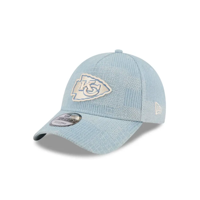 Kansas City Chiefs Logo Essentials Denim 9FORTY A-Frame Snapback Hat sold by New Era