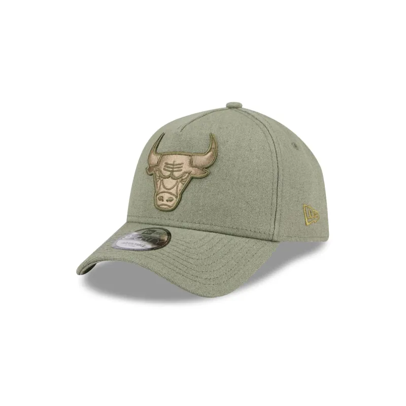 Chicago Bulls Logo Essentials Olive 9FORTY A-Frame Snapback Hat sold by New Era
