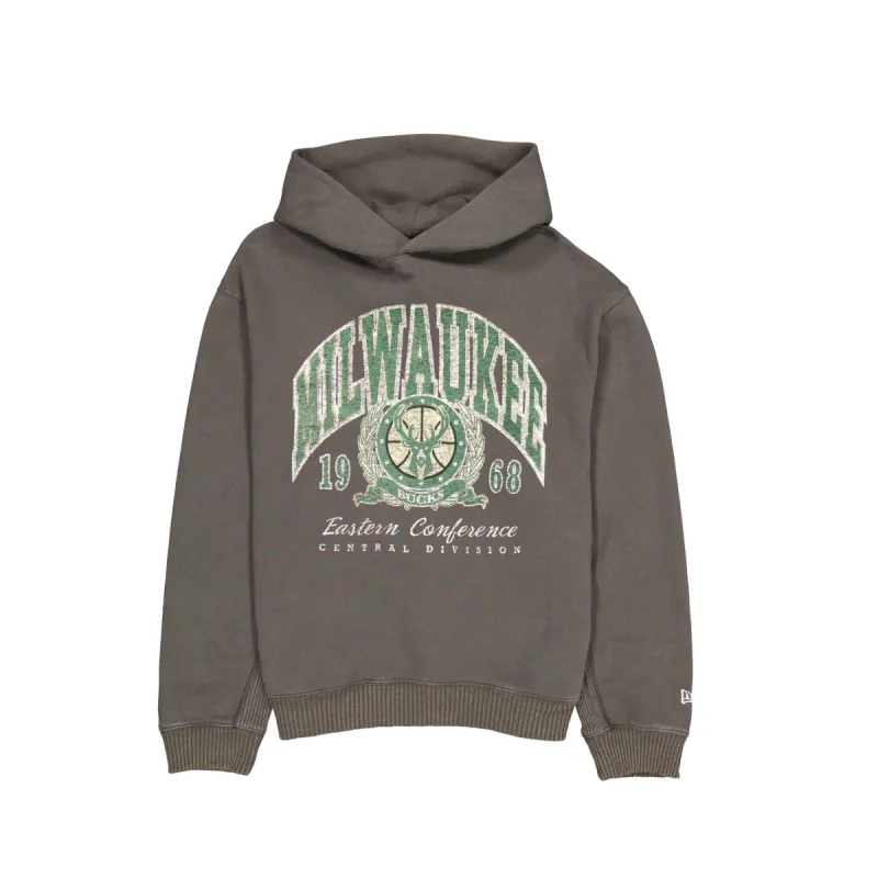 Milwaukee Bucks Oversized Essentials Hoodie sold by New Era