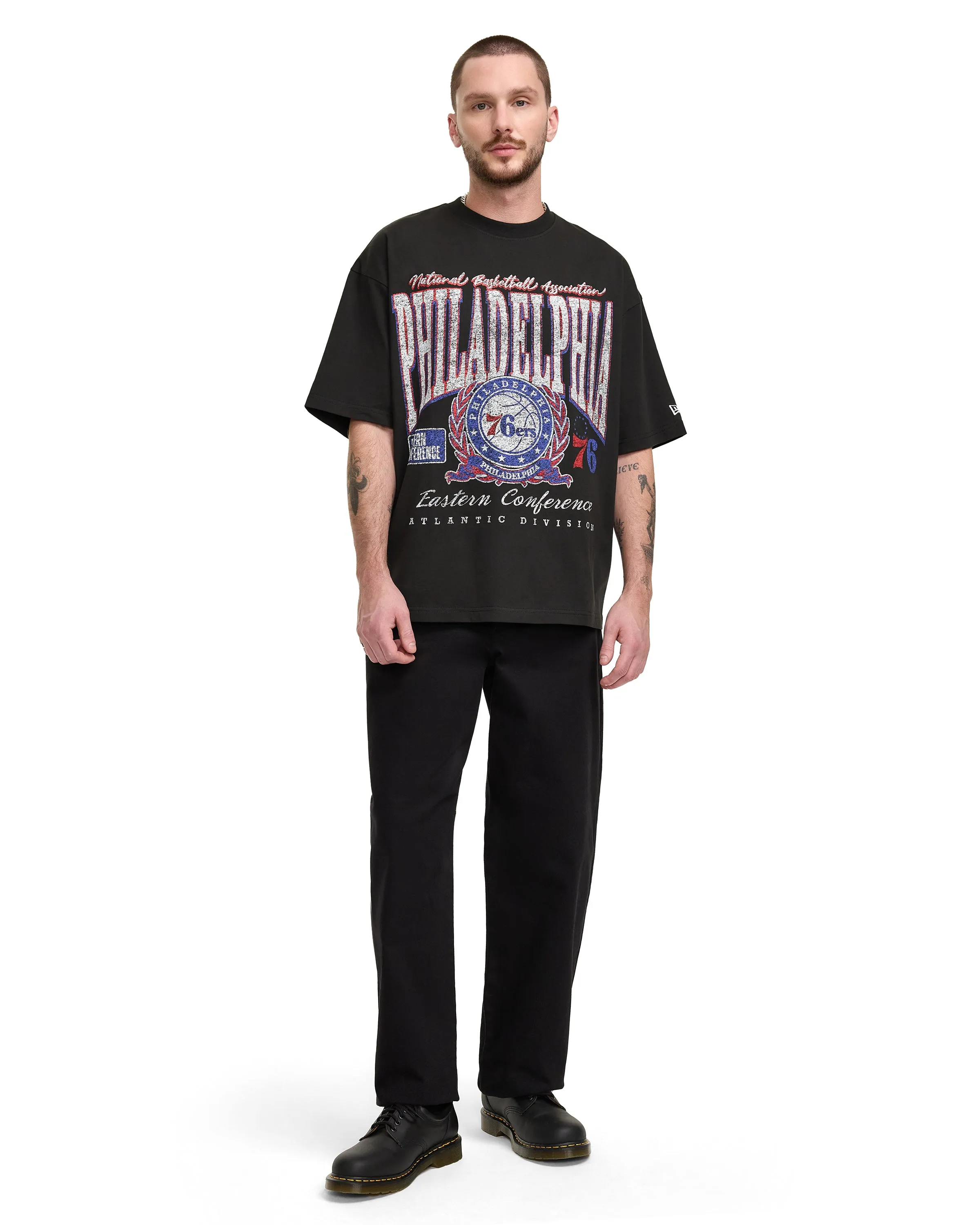 New York Knicks Oversized Essentials T-Shirt sold by New Era product image thumbnail 4