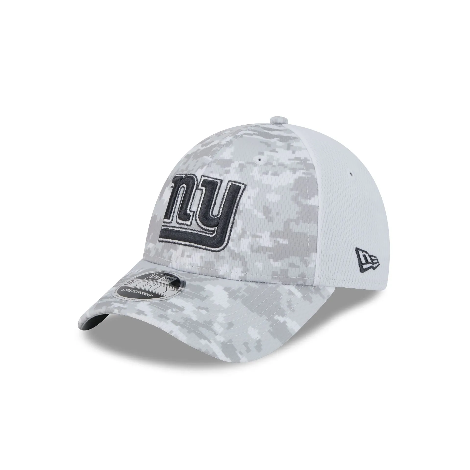 New York Giants 2024 Salute to Service 9FORTY Stretch-Snap Hat sold by New Era product image thumbnail 3