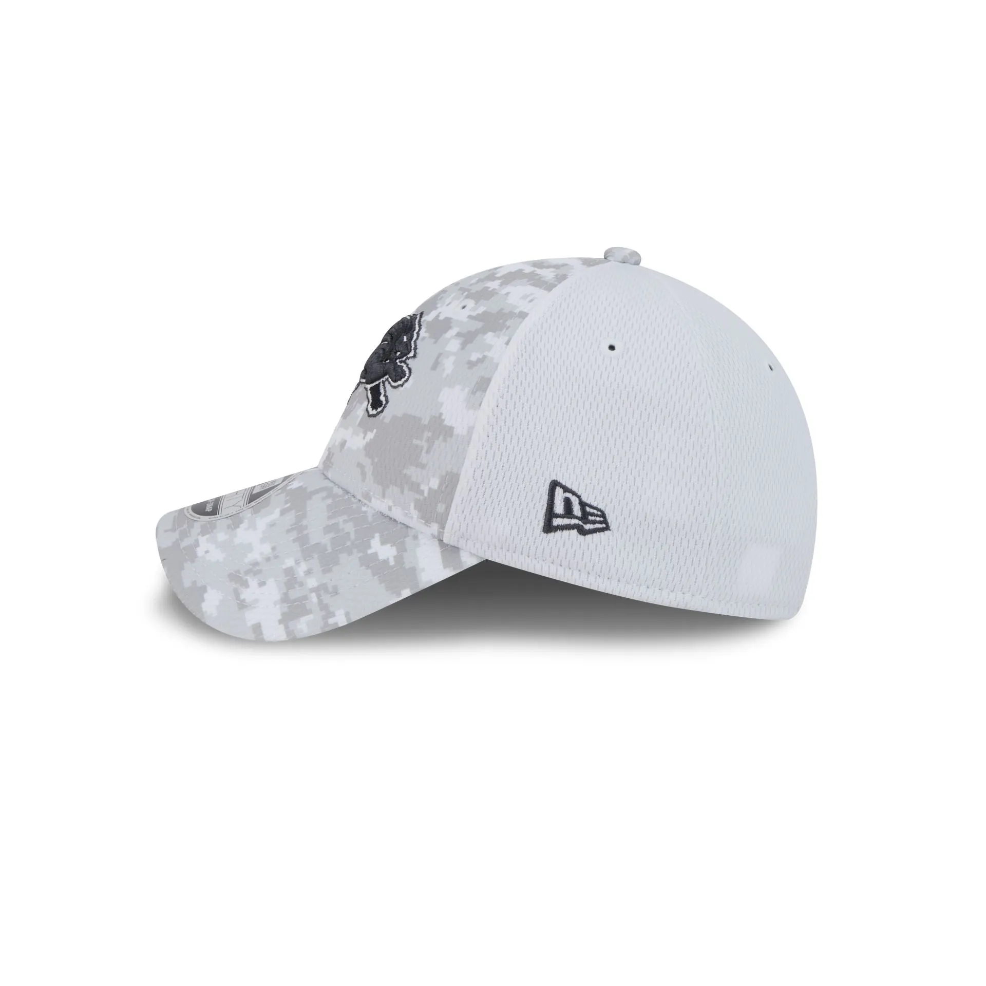Detroit Lions 2024 Salute to Service 9FORTY Stretch-Snap Hat sold by New Era product image thumbnail 5