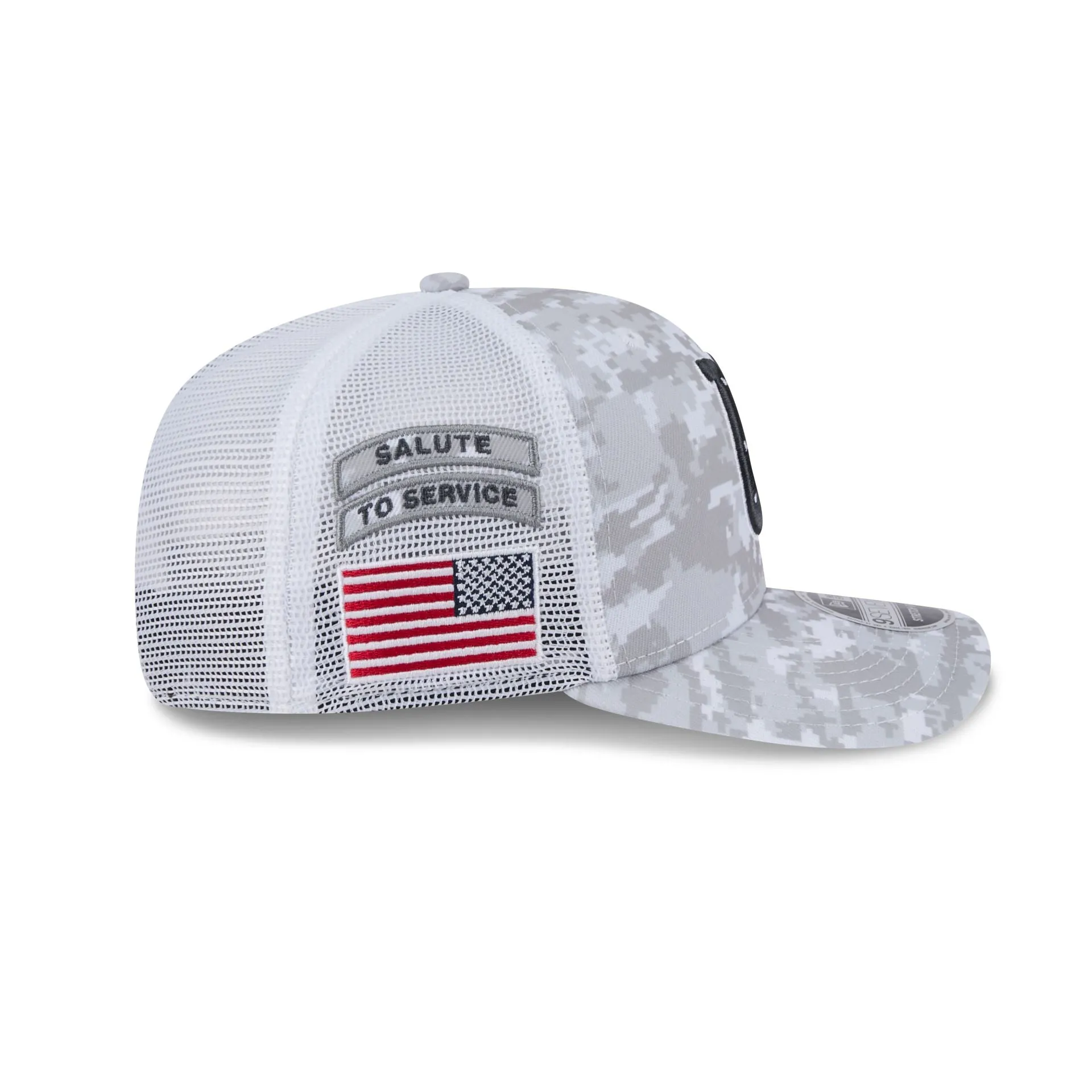 Indianapolis Colts 2024 Salute to Service 9SEVENTY Trucker Hat sold by New Era product image thumbnail 4