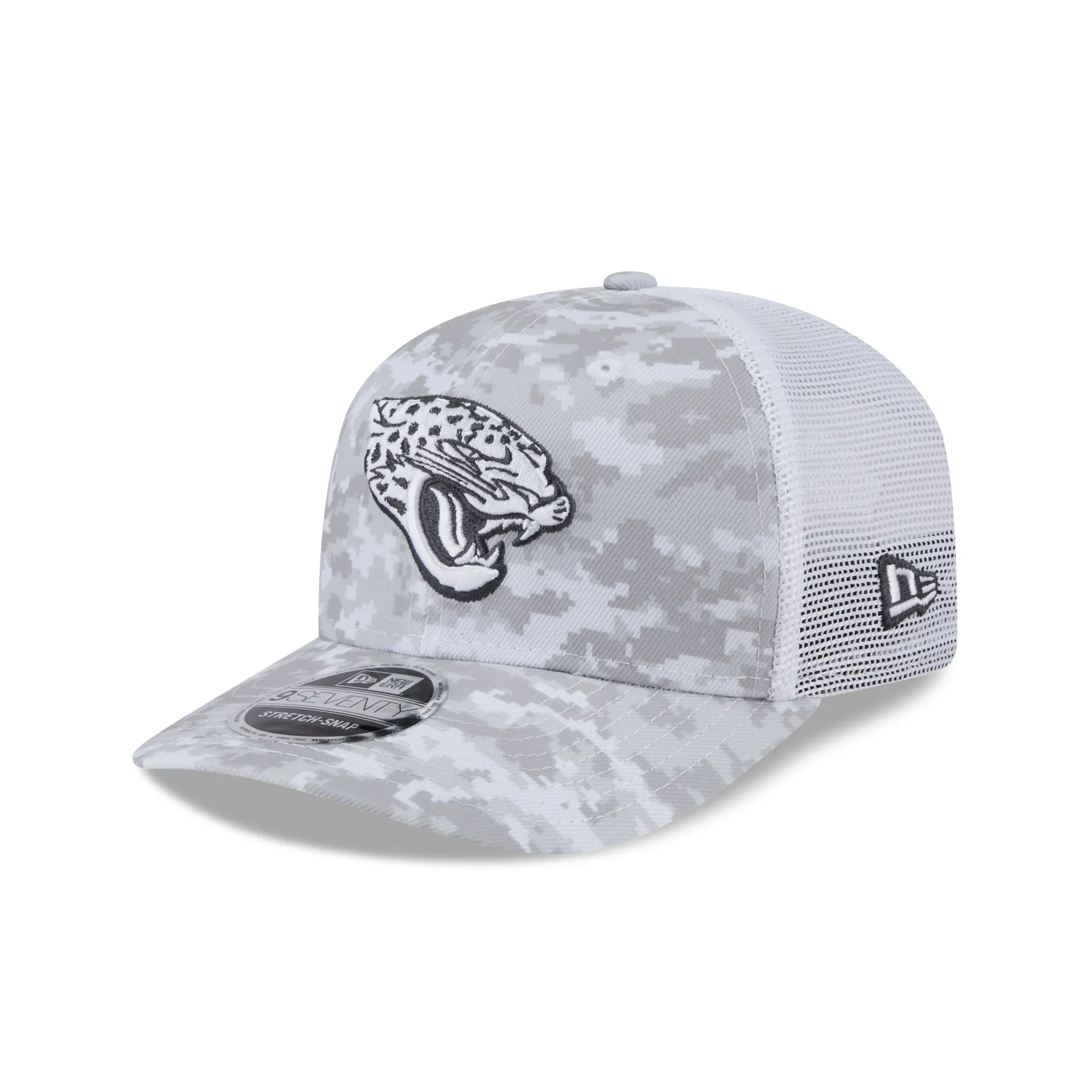 Jacksonville Jaguars 2024 Salute to Service 9SEVENTY Trucker Hat sold by New Era product image thumbnail 3