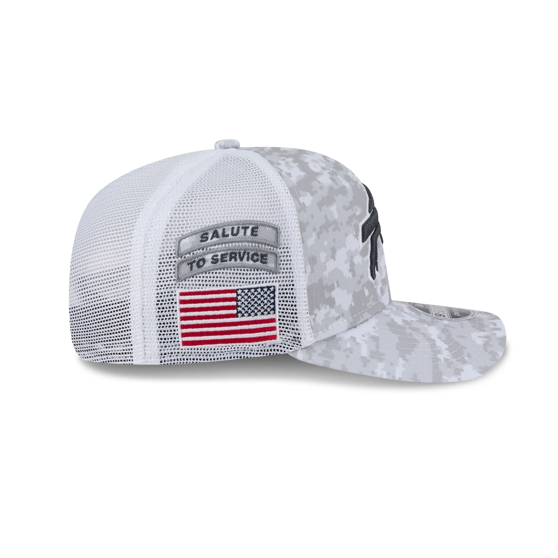 Buffalo Bills 2024 Salute to Service 9SEVENTY Trucker Hat sold by New Era product image thumbnail 4