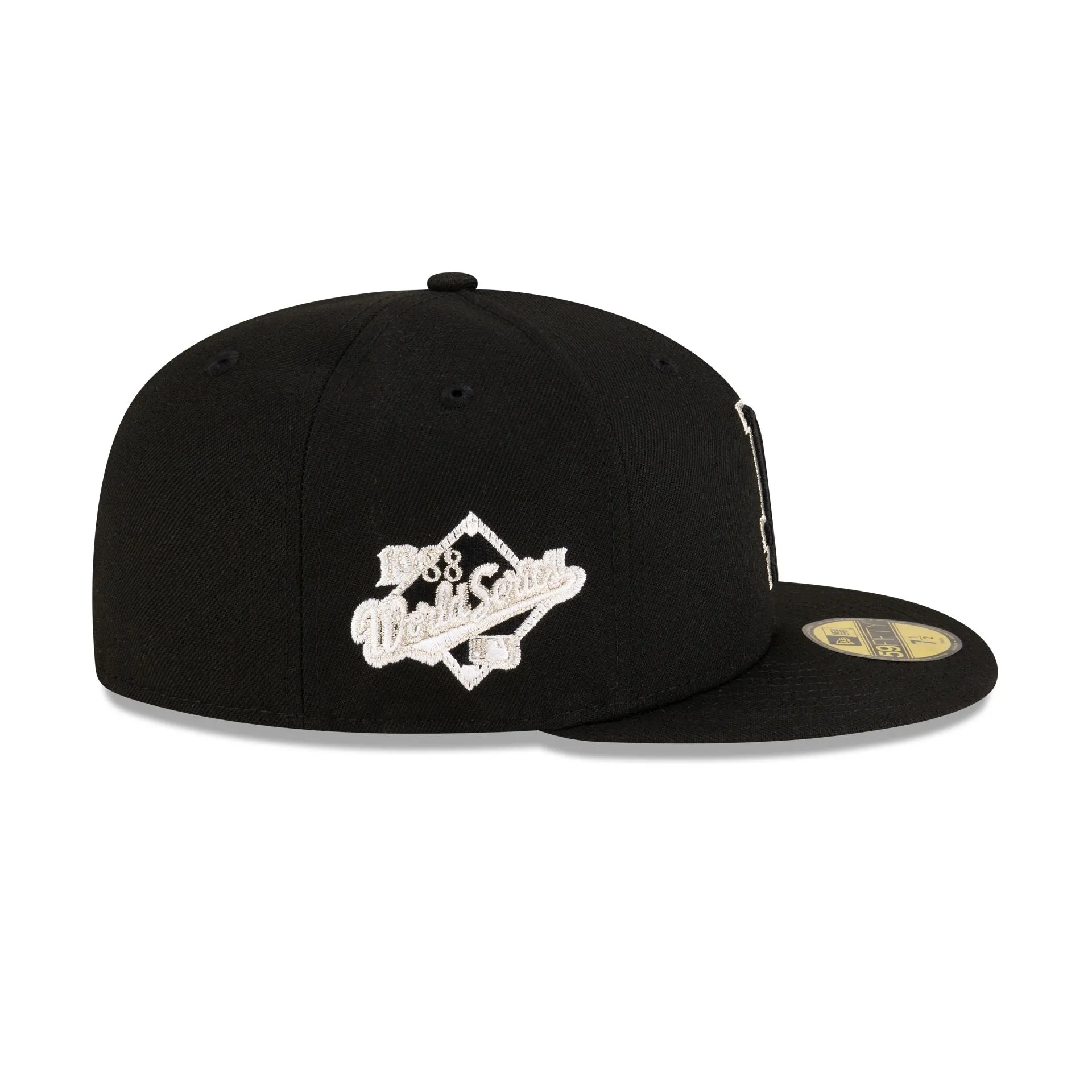 Undefeated x Los Angeles Dodgers All Black 59FIFTY Fitted Hat sold by New Era product image thumbnail 4