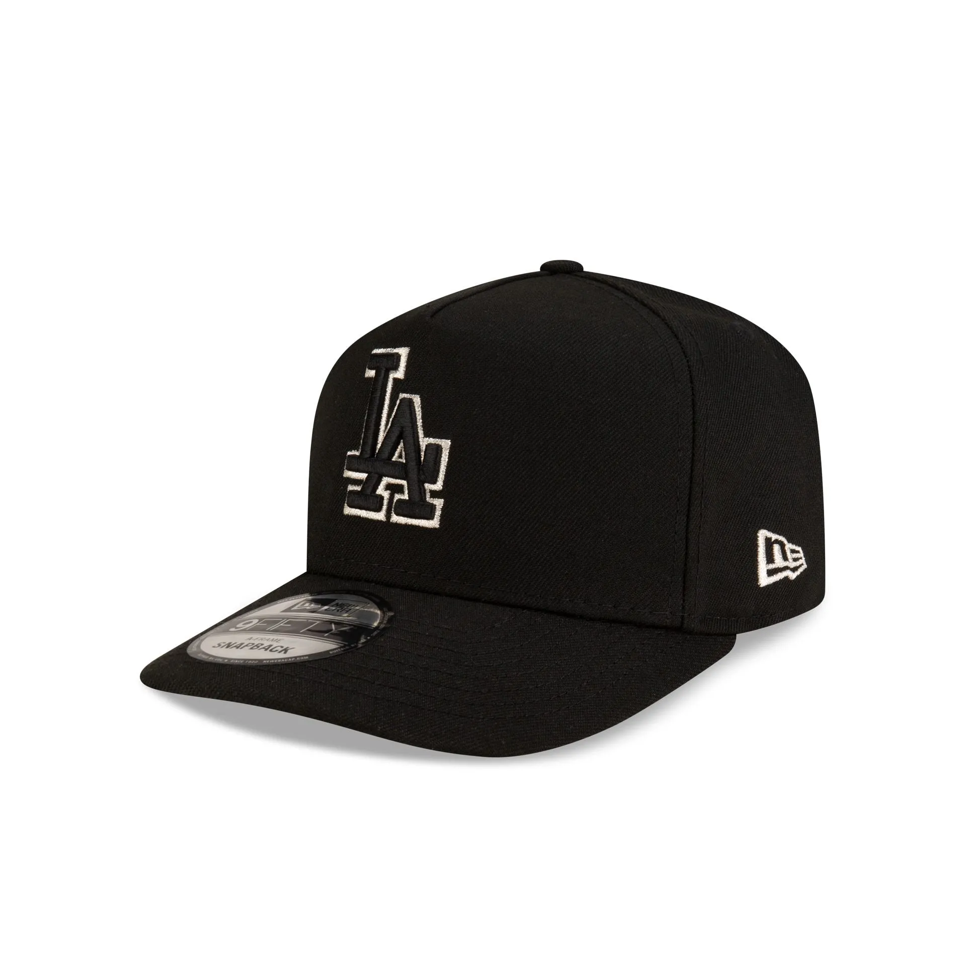 Undefeated x Los Angeles Dodgers All Black 9FIFTY A-Frame Snapback Hat sold by New Era product image thumbnail 3