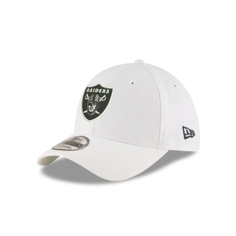 Las Vegas Raiders White Team Classic 39THIRTY Stretch Fit Hat sold by New Era