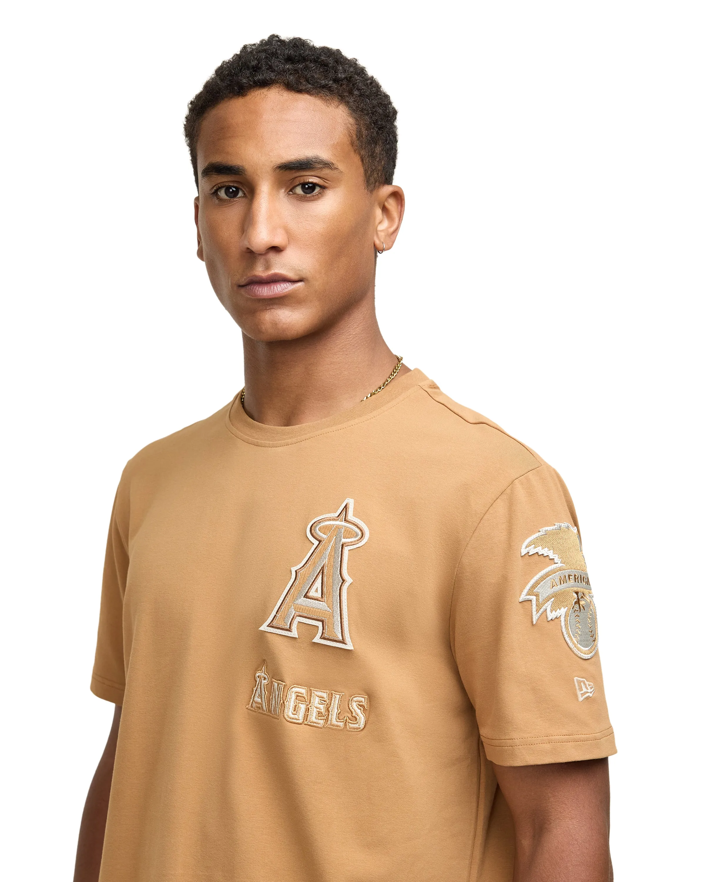 New York Mets Light Bronze Logo Select T-Shirt sold by New Era product image thumbnail 2