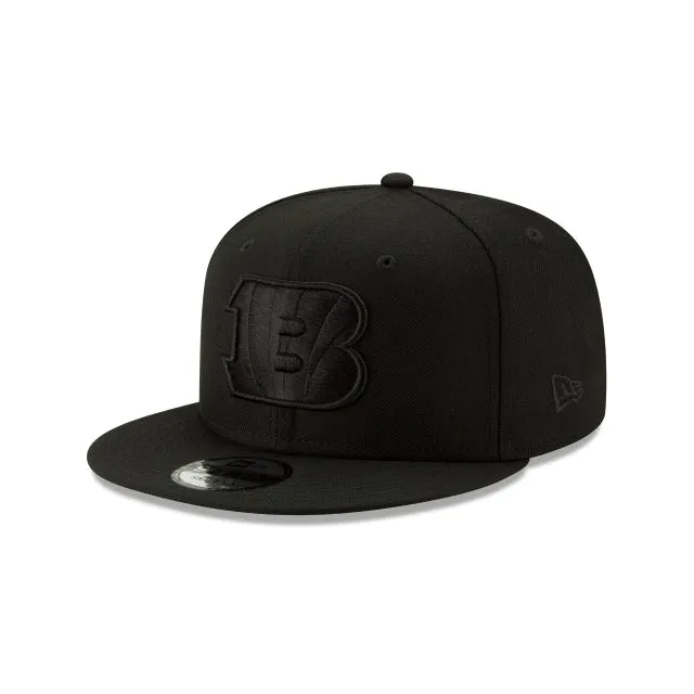 Cincinnati Bengals Basic Black On Black 9FIFTY Snapback Hat sold by New Era