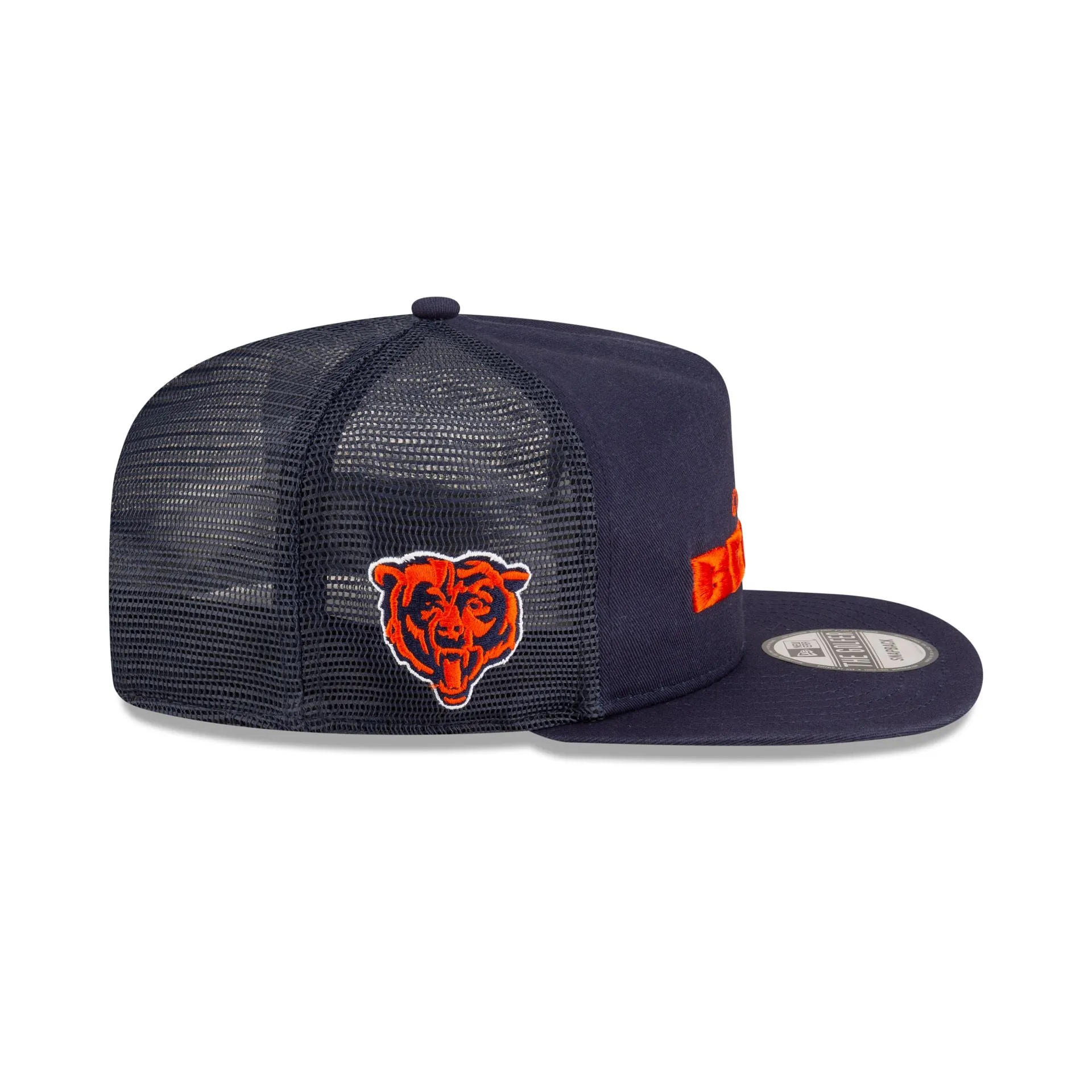 Chicago Bears Washed Script Golfer Snapback sold by New Era product image thumbnail 4