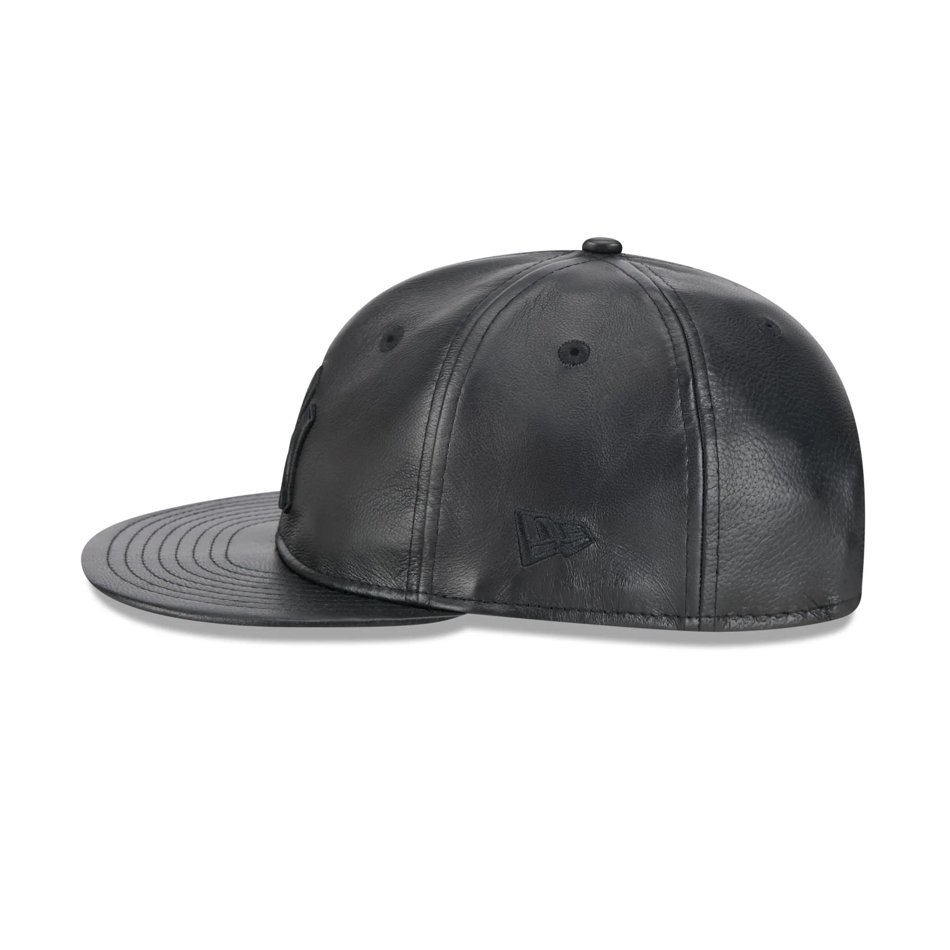 New York Yankees Genuine Leather Retro Crown 9FIFTY Strapback Hat sold by New Era product image thumbnail 4