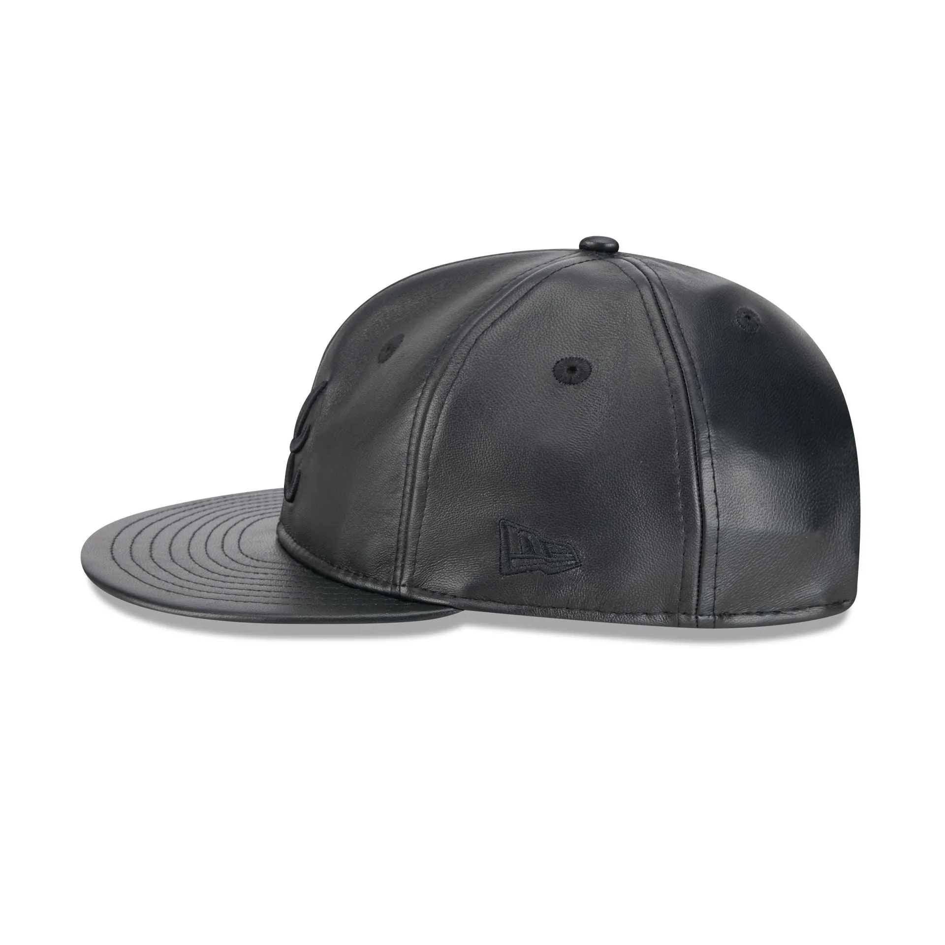 Atlanta Braves Genuine Leather Retro Crown 9FIFTY Strapback Hat sold by New Era product image thumbnail 4