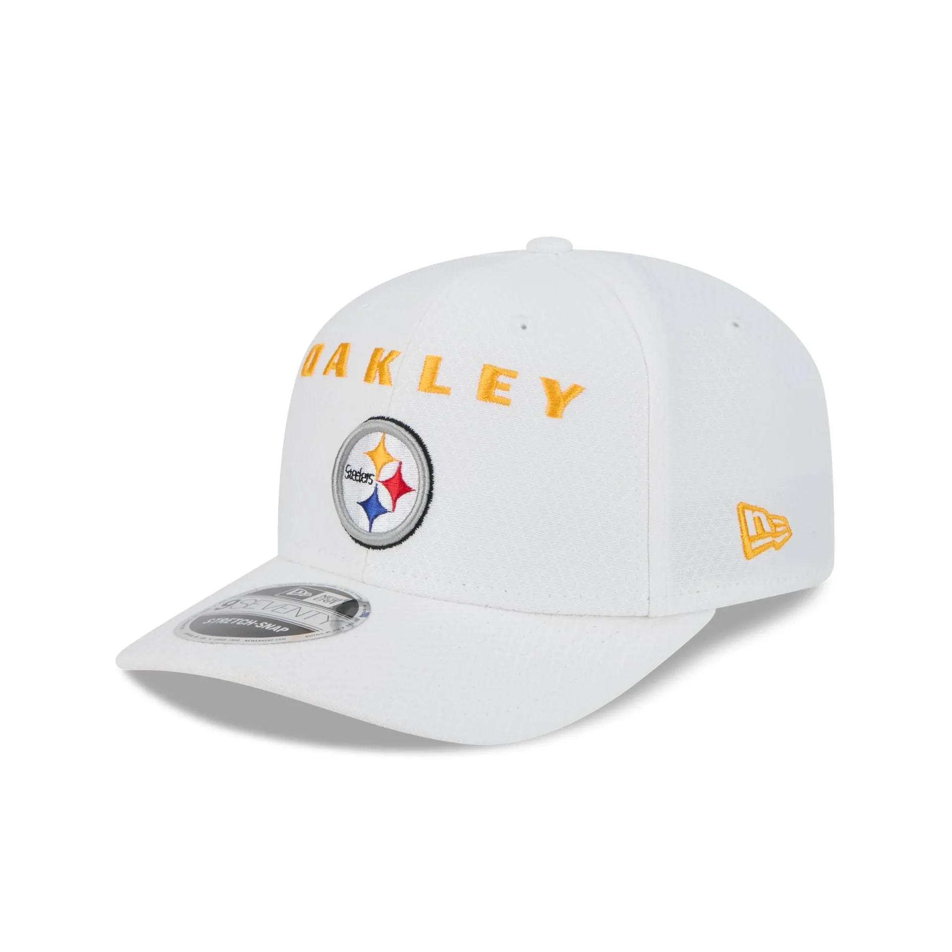 Oakley x Pittsburgh Steelers White 9SEVENTY Stretch-Snap Hat sold by New Era