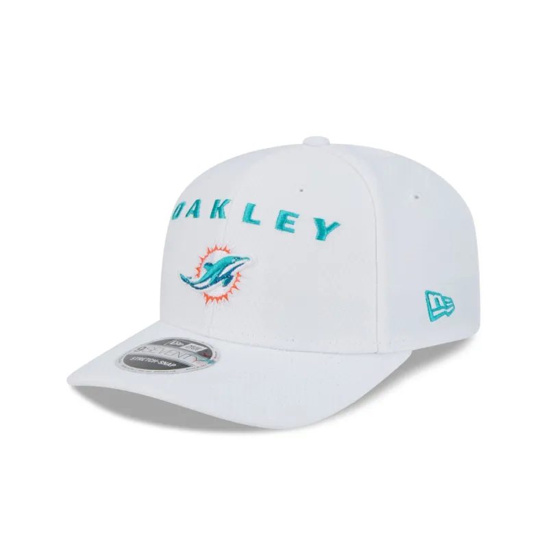 Oakley x Miami Dolphins White 9SEVENTY Stretch-Snap Hat sold by New Era