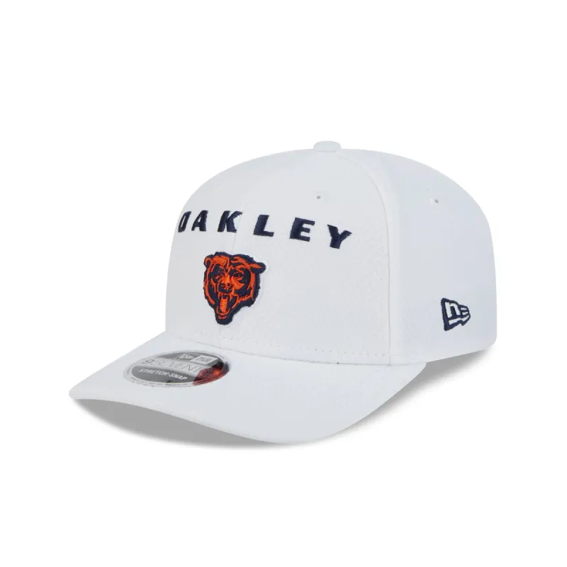 Oakley x Chicago Bears White 9SEVENTY Stretch-Snap Hat sold by New Era