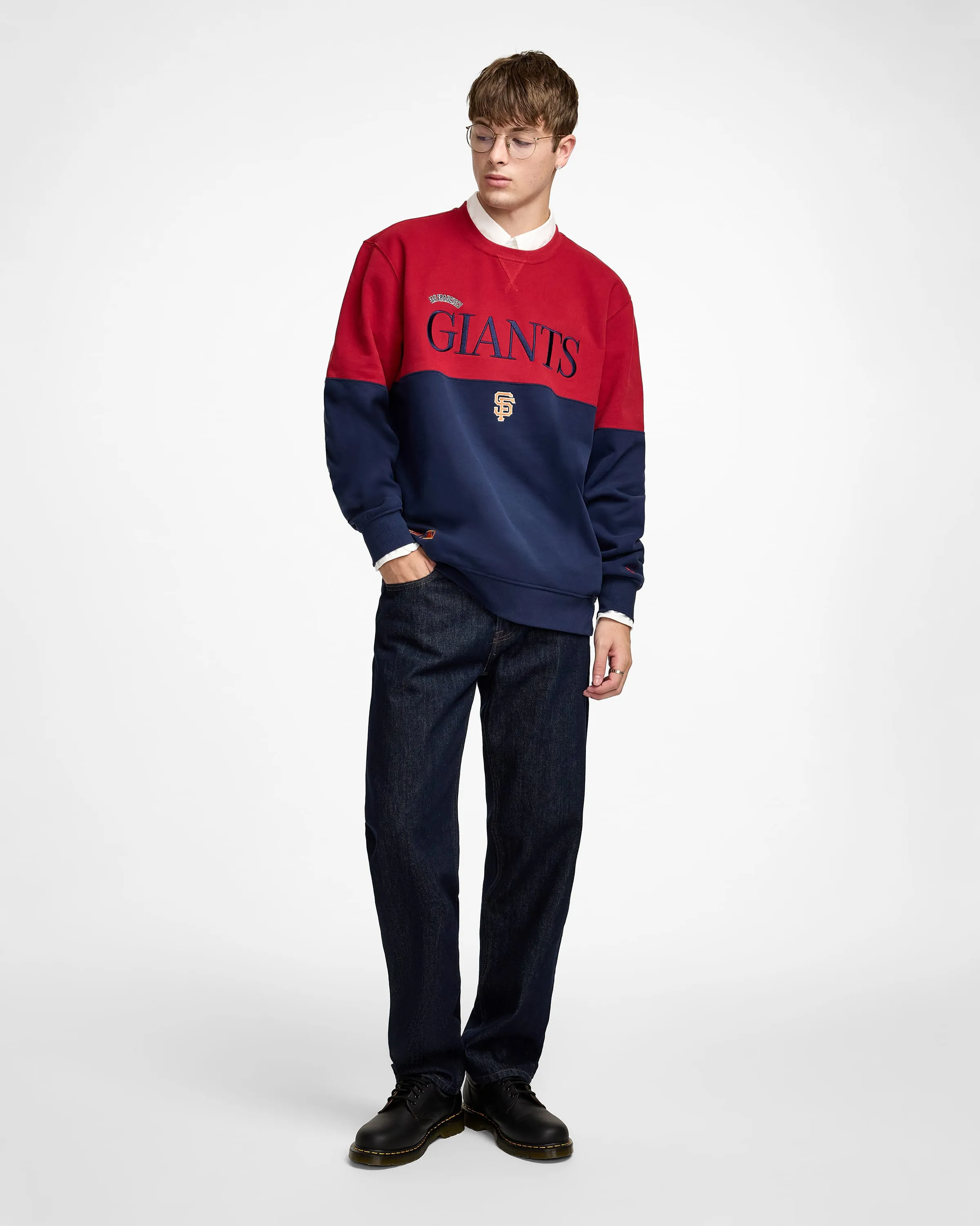 San Francisco Giants Two-Tone Rhythmic Red Crewneck sold by New Era product image thumbnail 5
