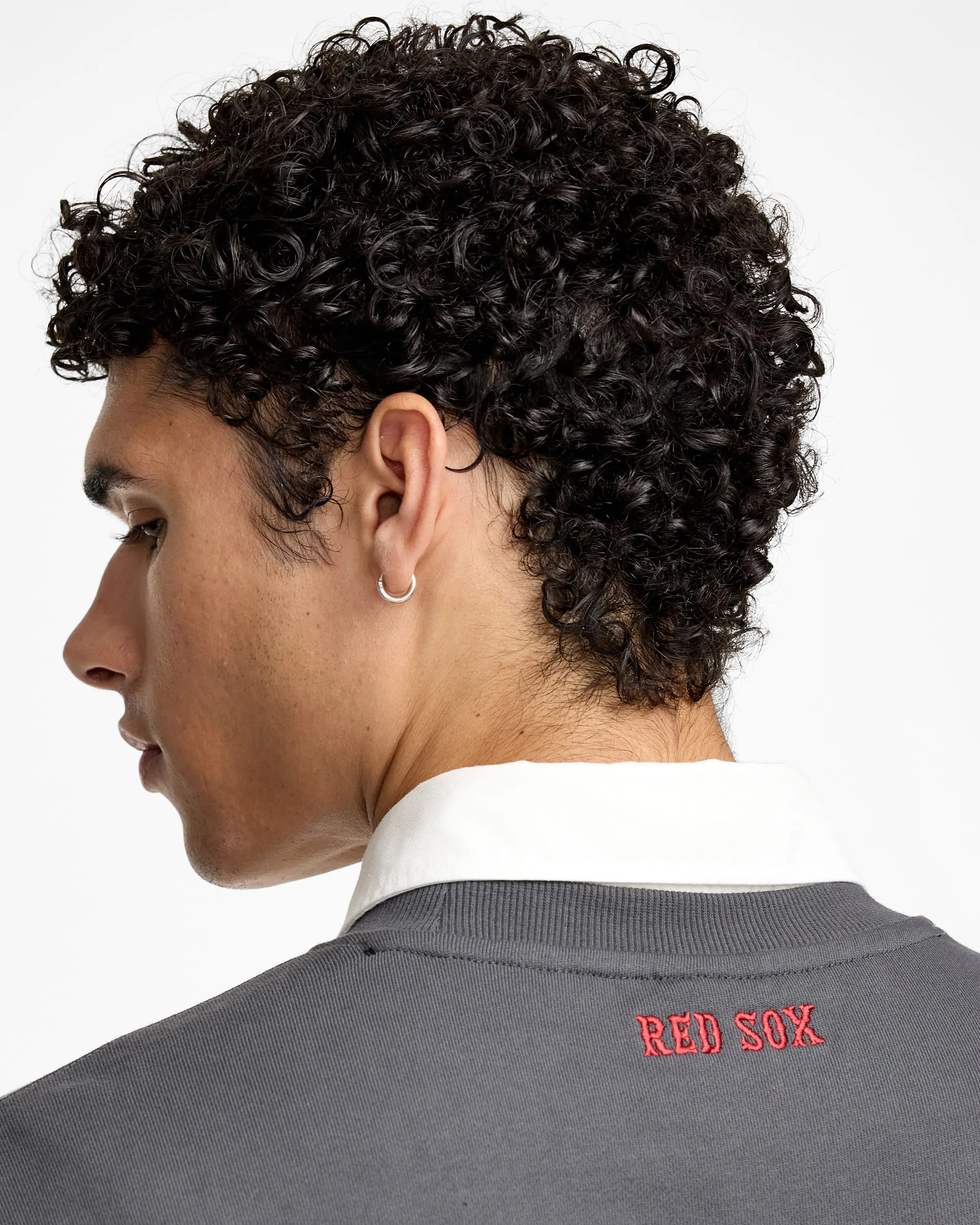 Boston Red Sox Point Logo Dark Shadow Crewneck sold by New Era product image thumbnail 4