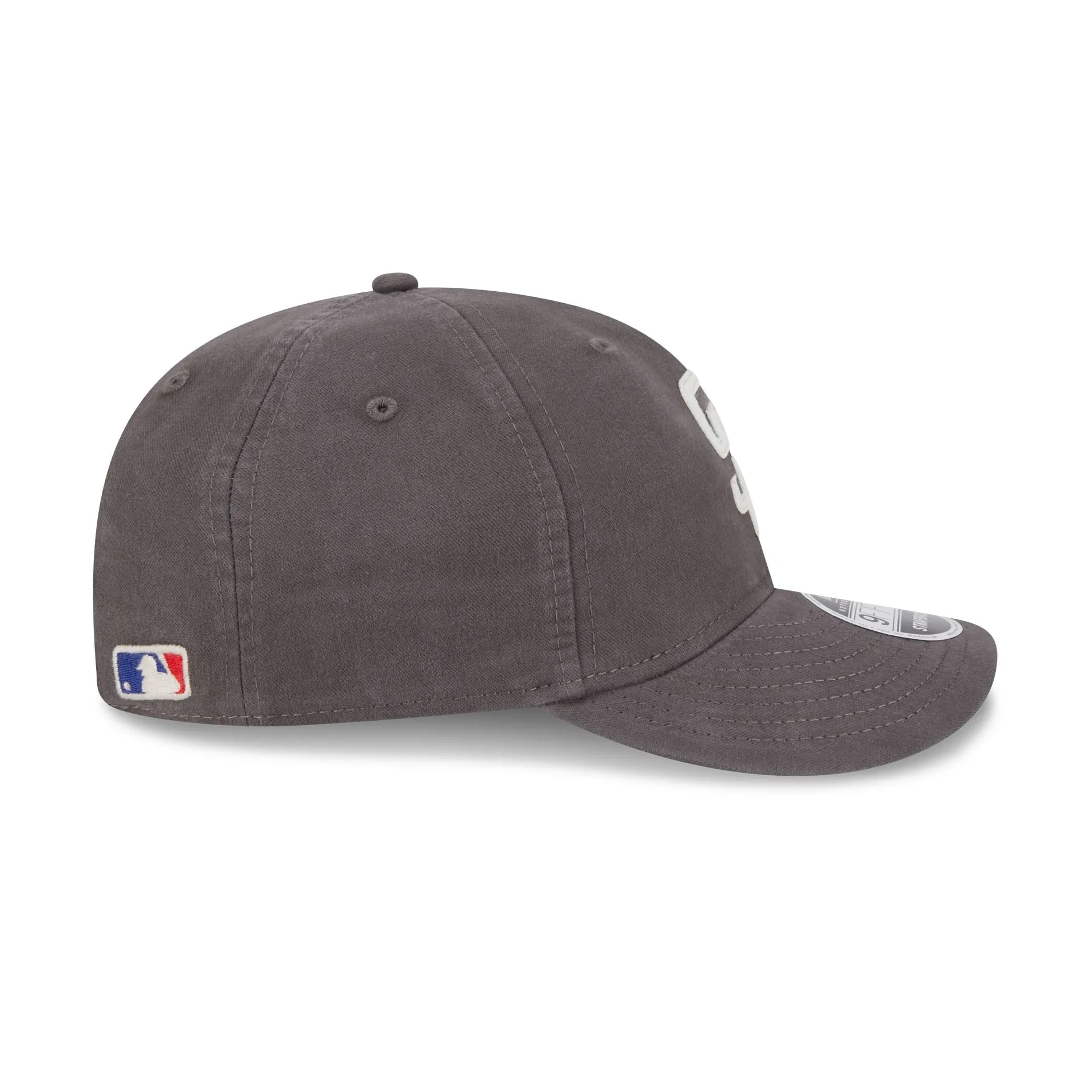 San Diego Padres Canvas Felt Retro Crown 9FIFTY Adjustable Hat sold by New Era product image thumbnail 5