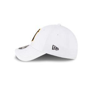 JA17 Wyoming Cowboys White 9FORTY Snapback Hat sold by New Era