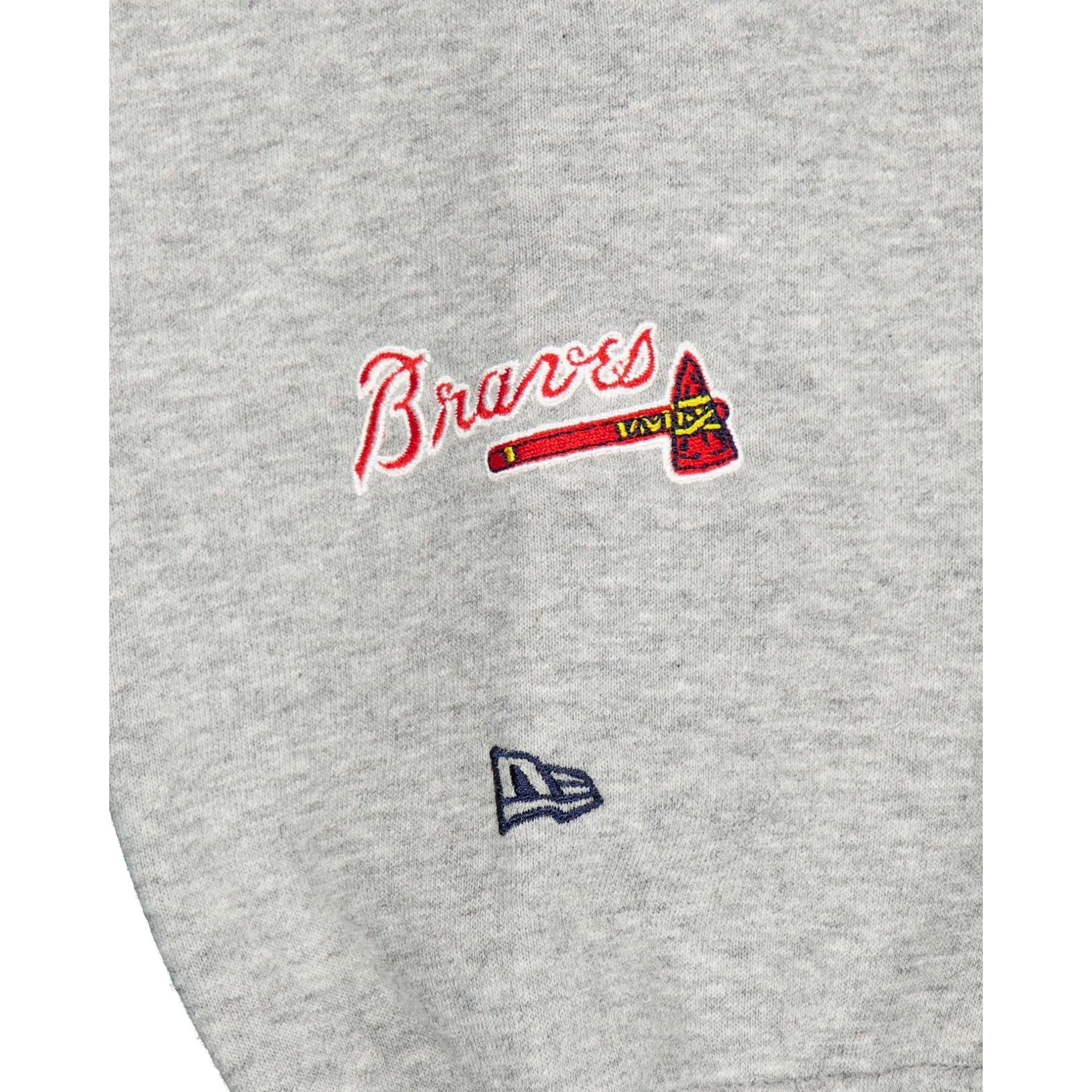 Atlanta Braves Sport Classics Women's Crewneck sold by New Era product image thumbnail 4