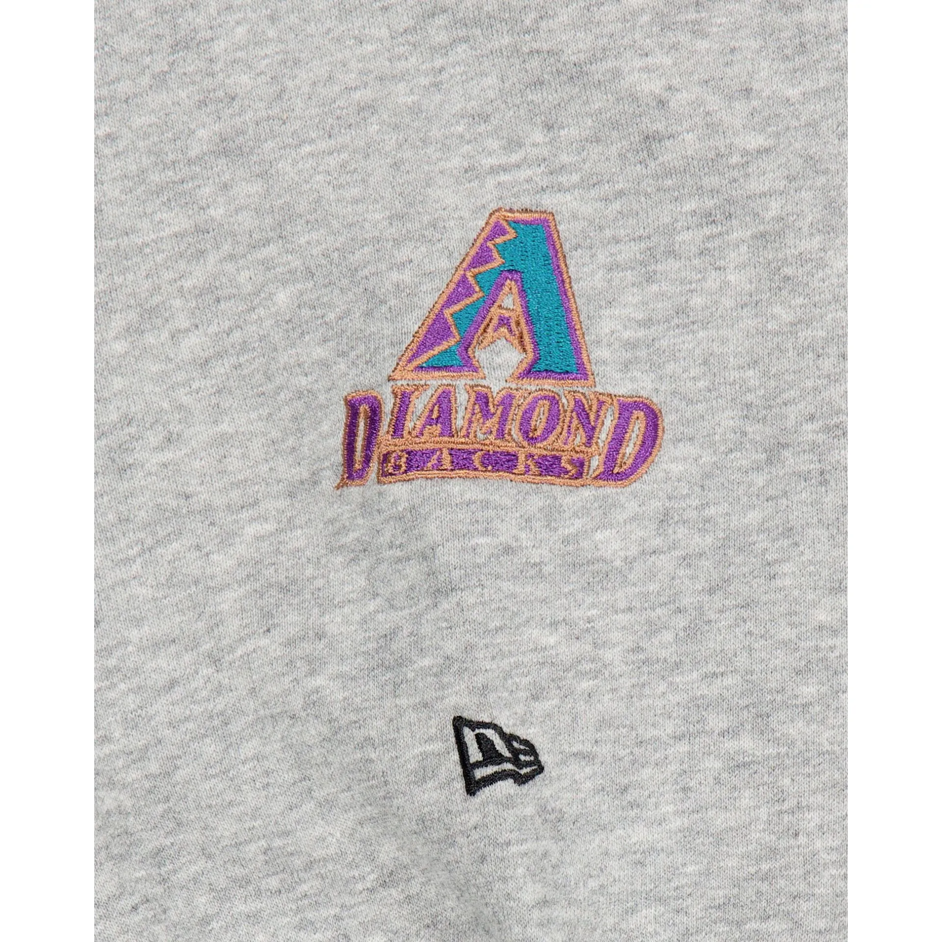 Arizona Diamondbacks Sport Classics Women's Crewneck sold by New Era product image thumbnail 4