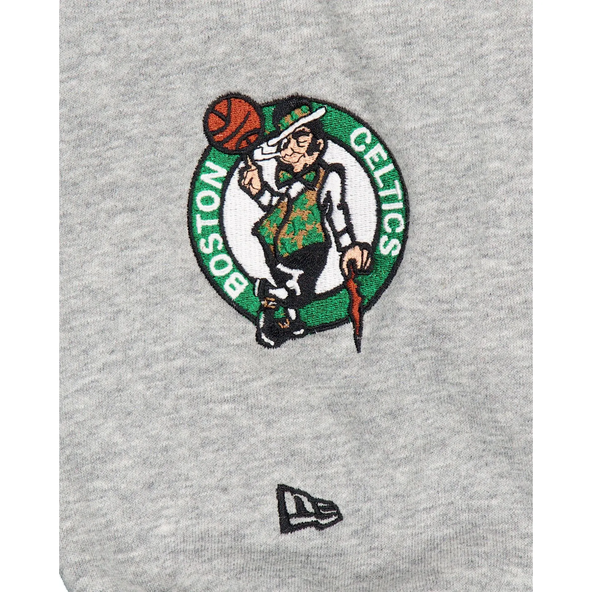 Boston Celtics Sport Classics Women's Crewneck sold by New Era product image thumbnail 4