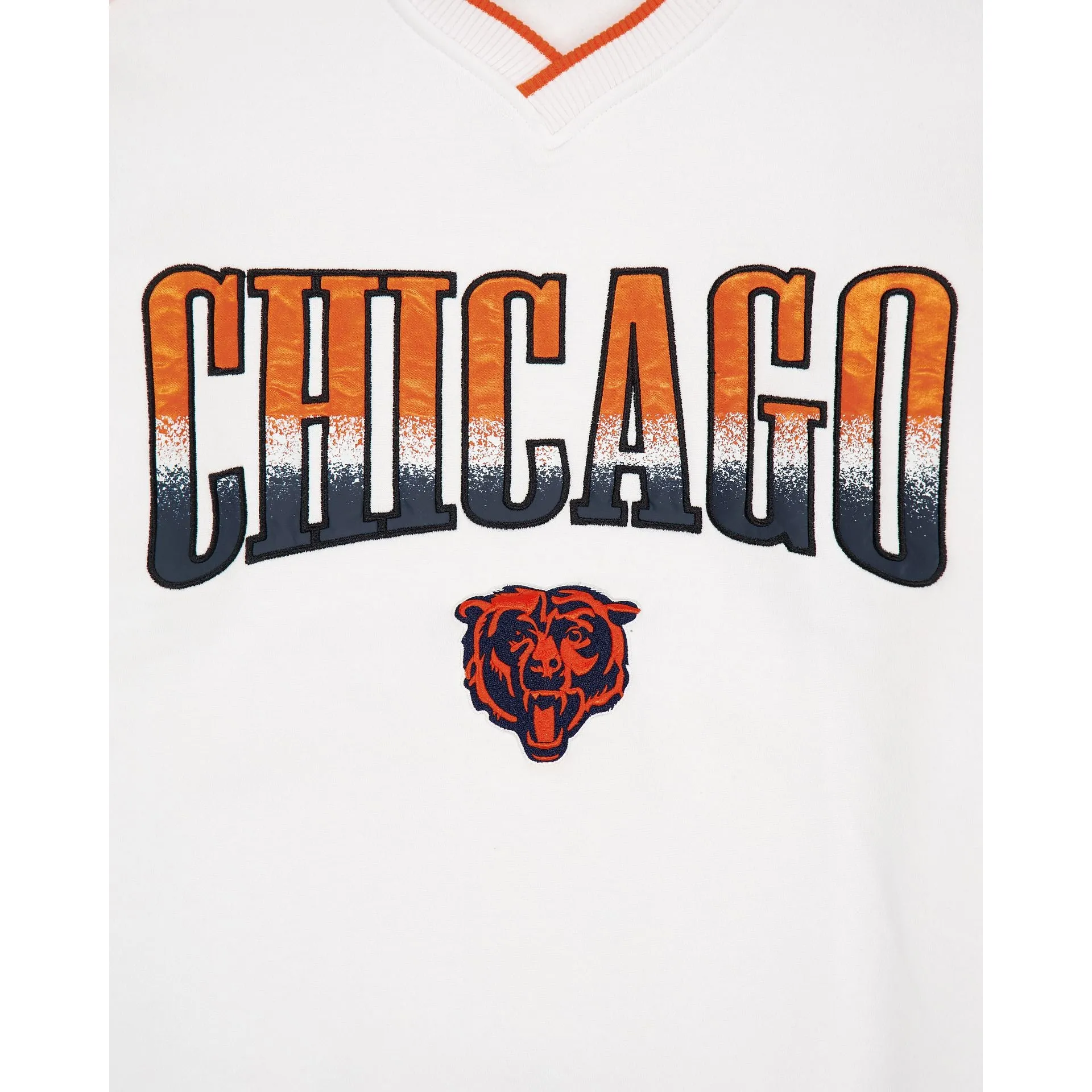 Chicago Bears Sport Classics White Crewneck sold by New Era product image thumbnail 5