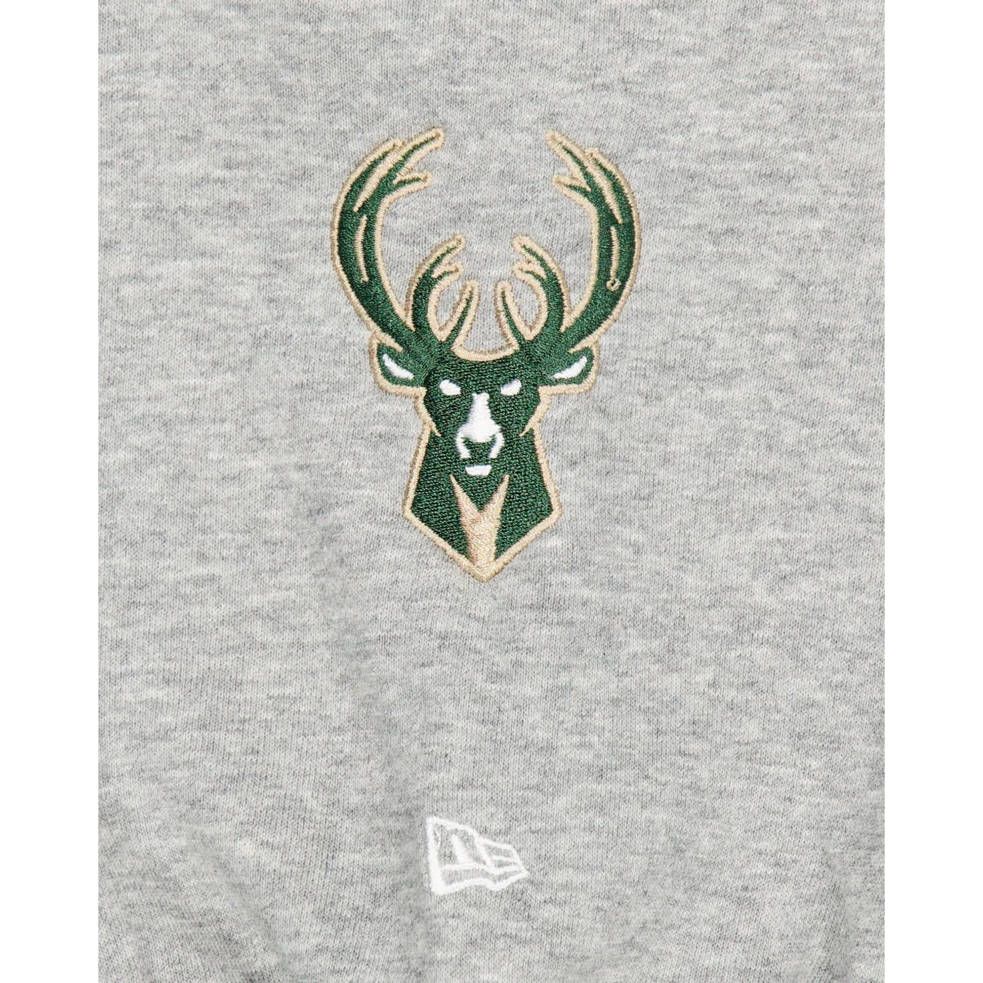 Milwaukee Bucks Sport Classics Women's Crewneck sold by New Era product image thumbnail 4