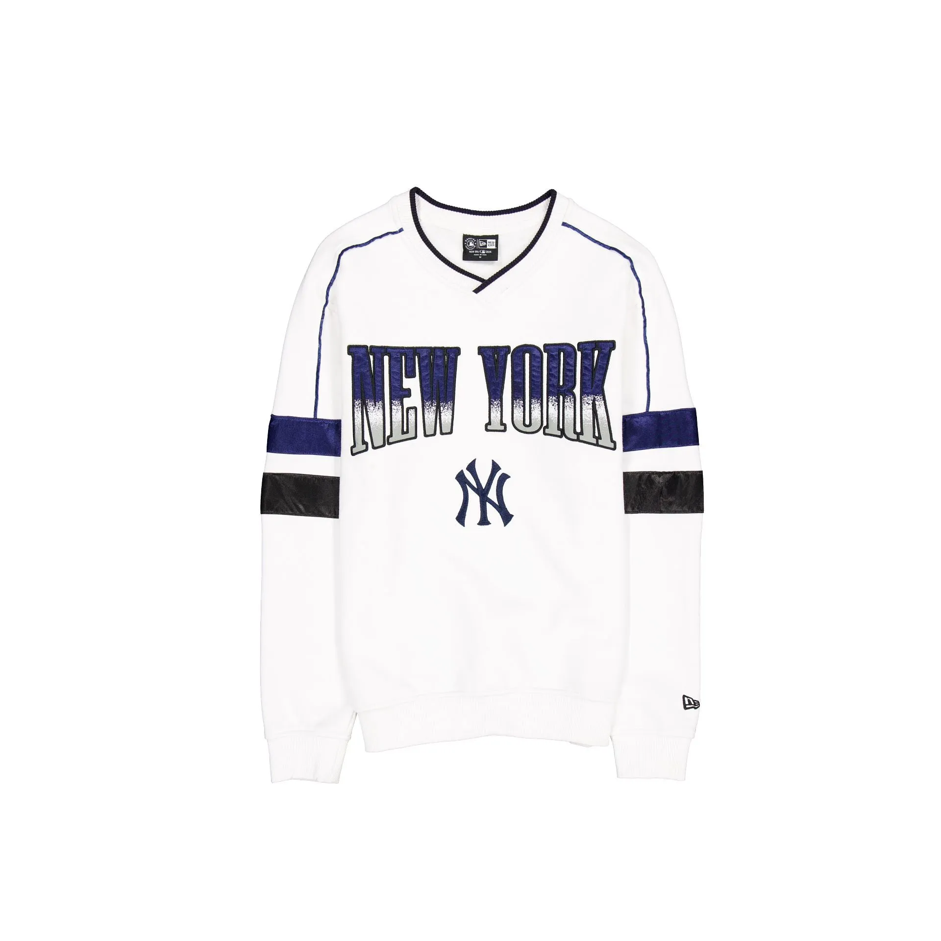 New York Yankees Sport Classics White Crewneck sold by New Era