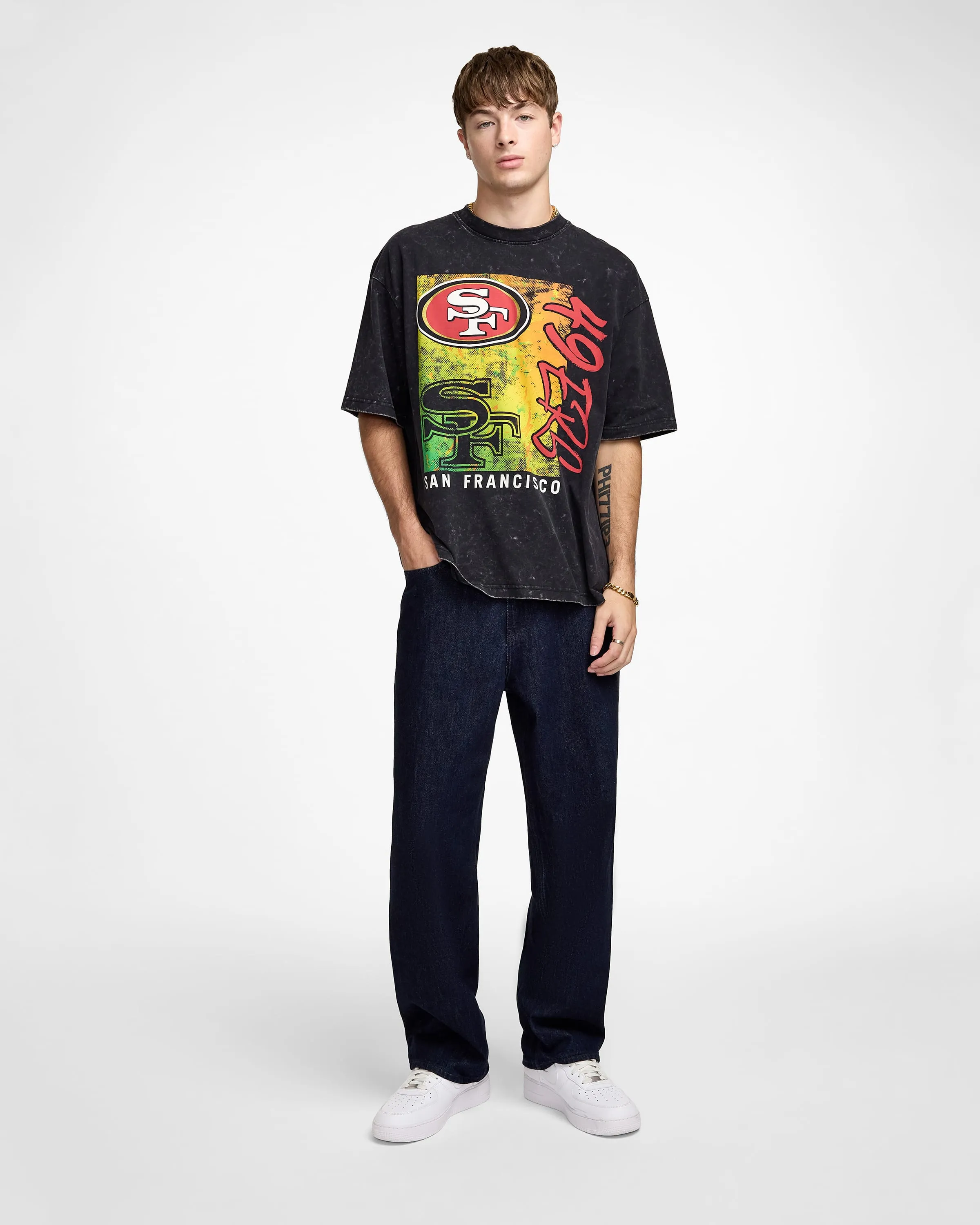 Los Angeles Rams Sport Classics Boxy Black T-Shirt sold by New Era product image thumbnail 4