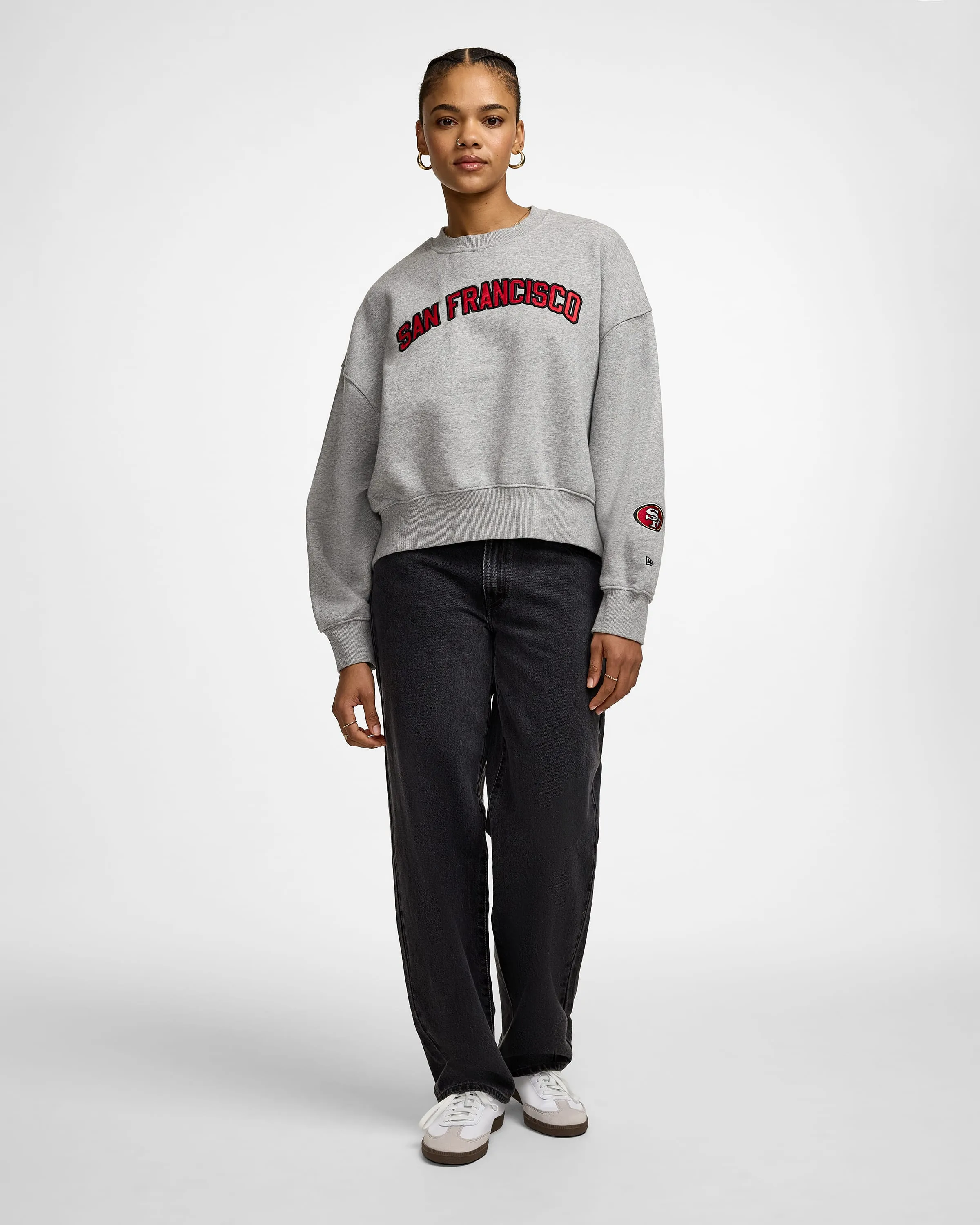 Las Vegas Raiders Sport Classics Women's Crewneck sold by New Era product image thumbnail 4