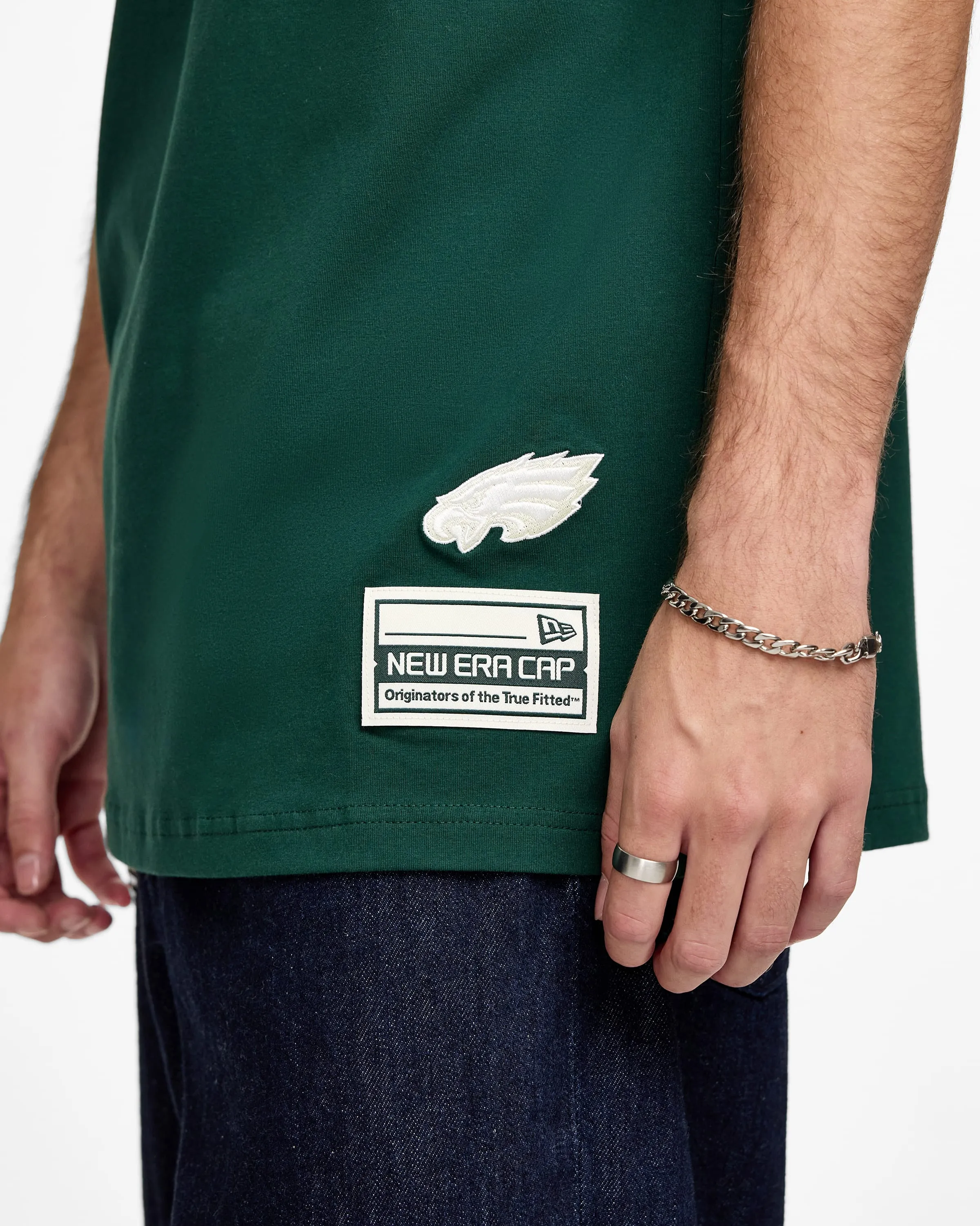 Brooklyn Nets Dark Green Logo Select T-Shirt sold by New Era product image thumbnail 4