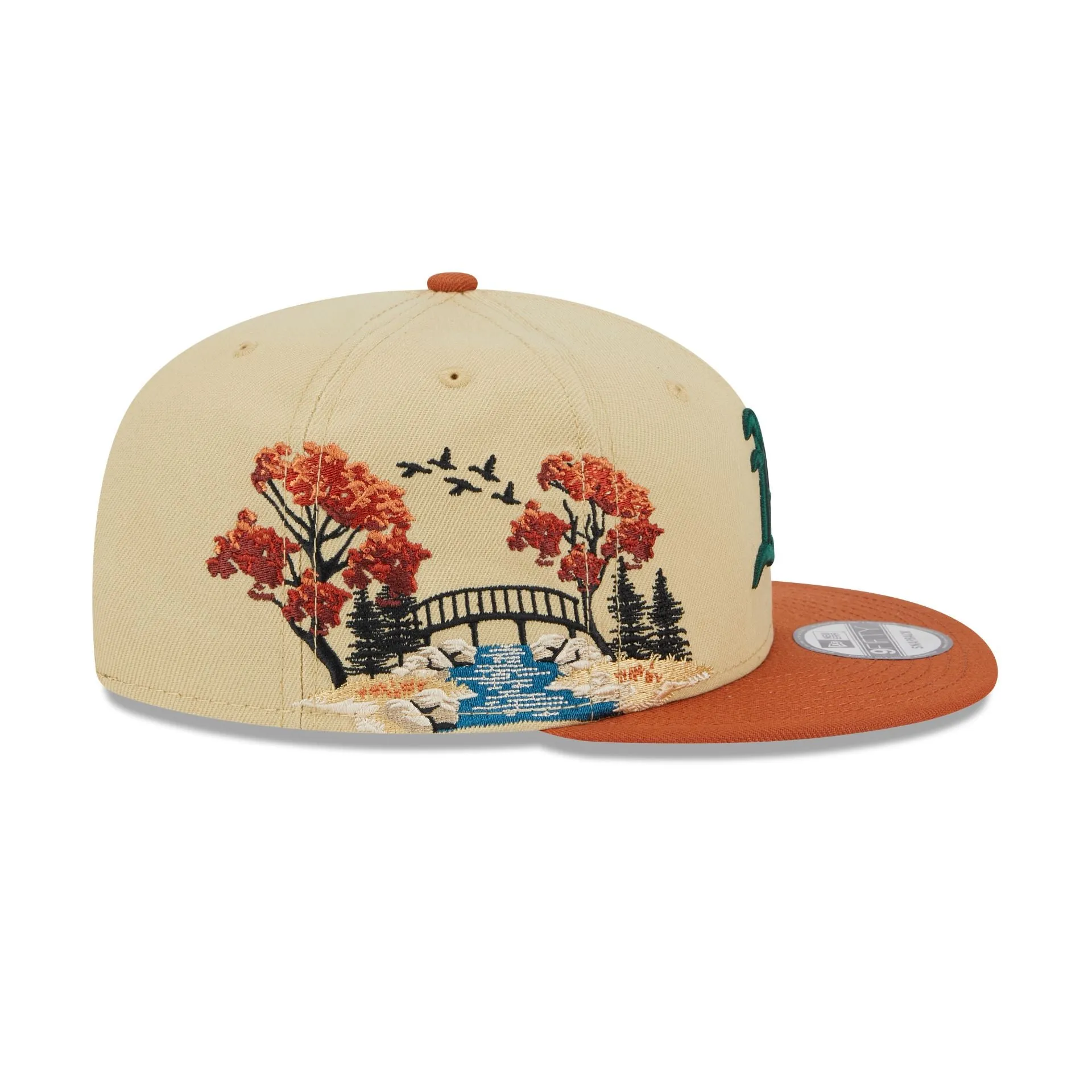 Oakland Athletics Fall Landscape 9FIFTY Snapback Hat sold by New Era product image thumbnail 4