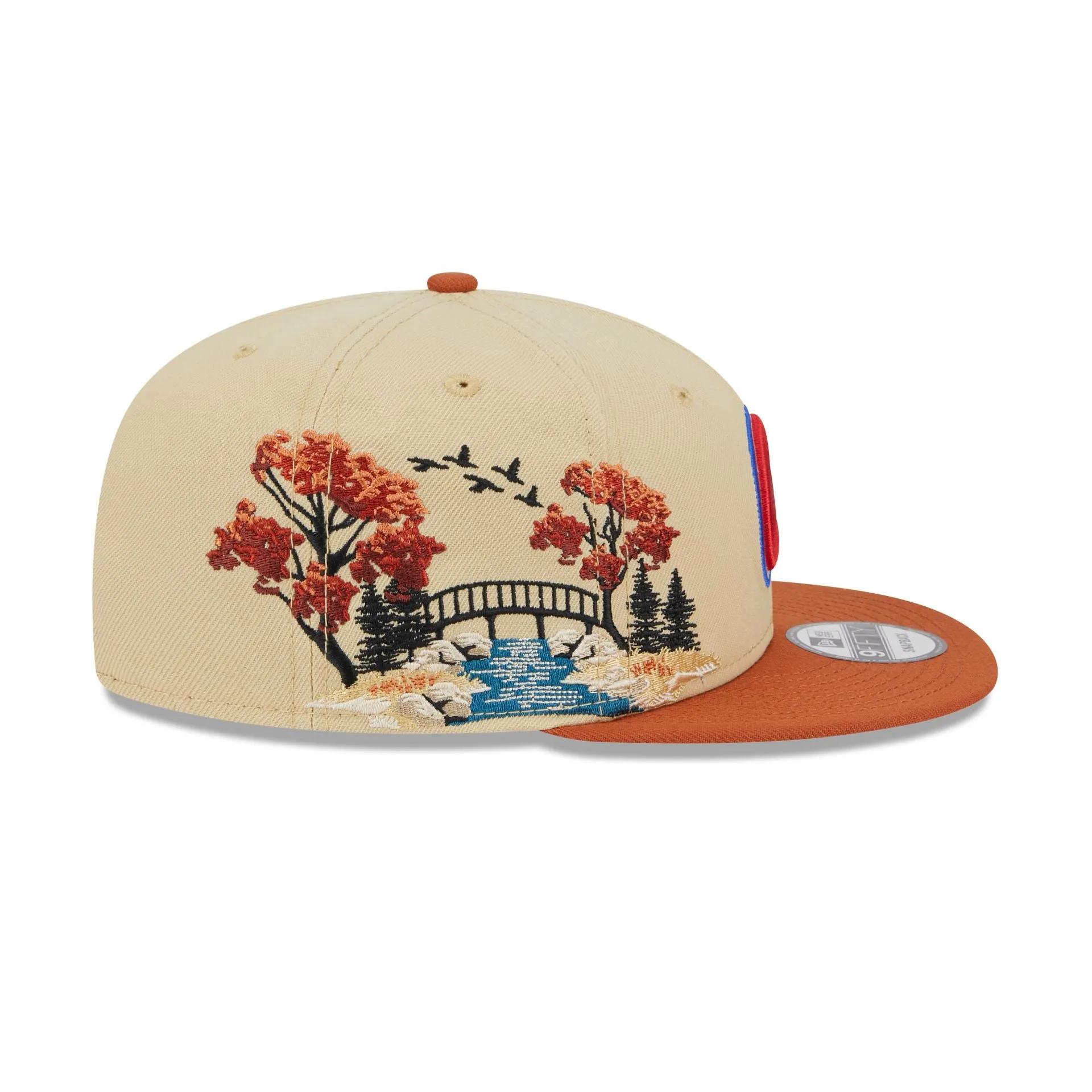 Atlanta Braves Fall Landscape 9FIFTY Snapback Hat sold by New Era product image thumbnail 4