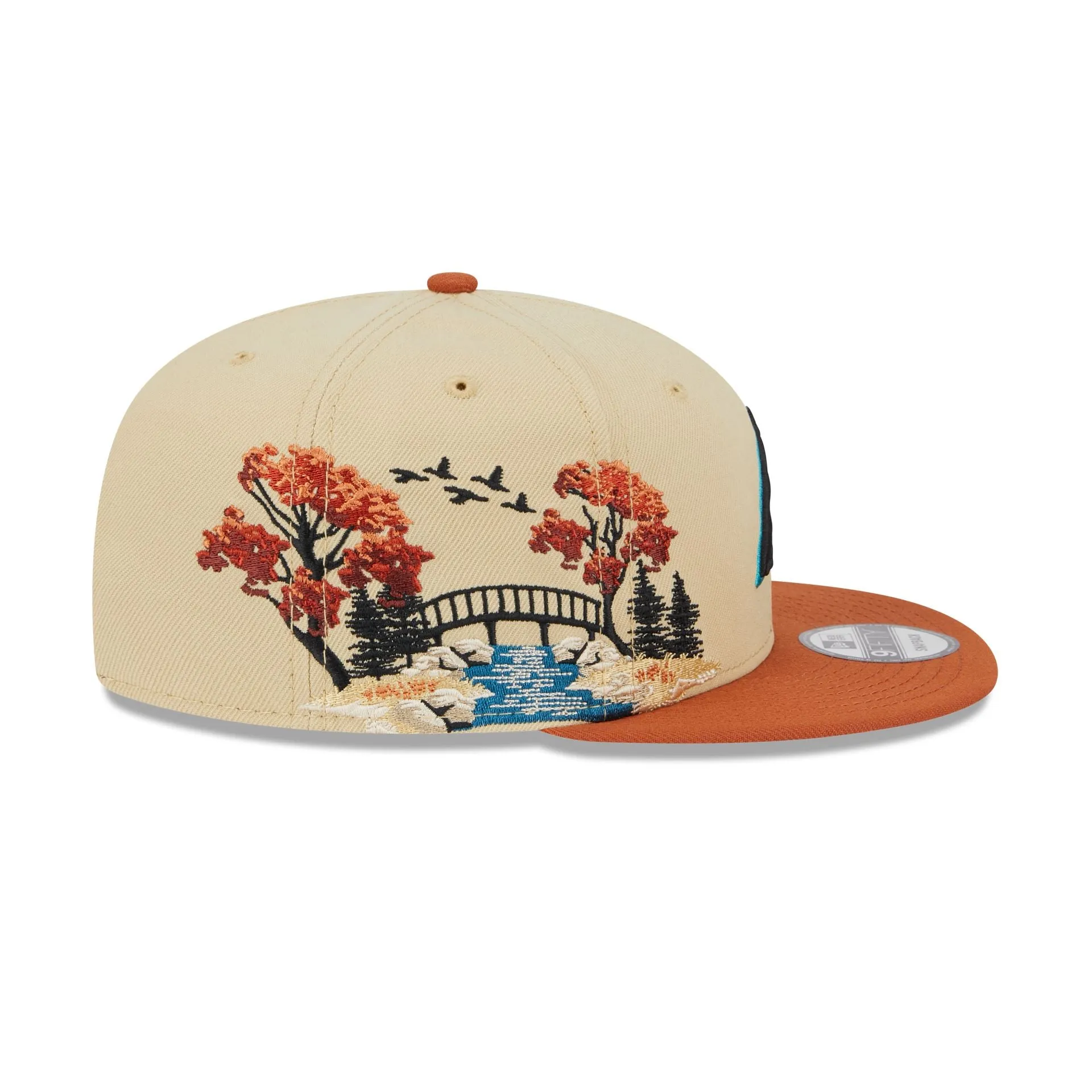 Arizona Diamondbacks Fall Landscape 9FIFTY Snapback Hat sold by New Era product image thumbnail 4
