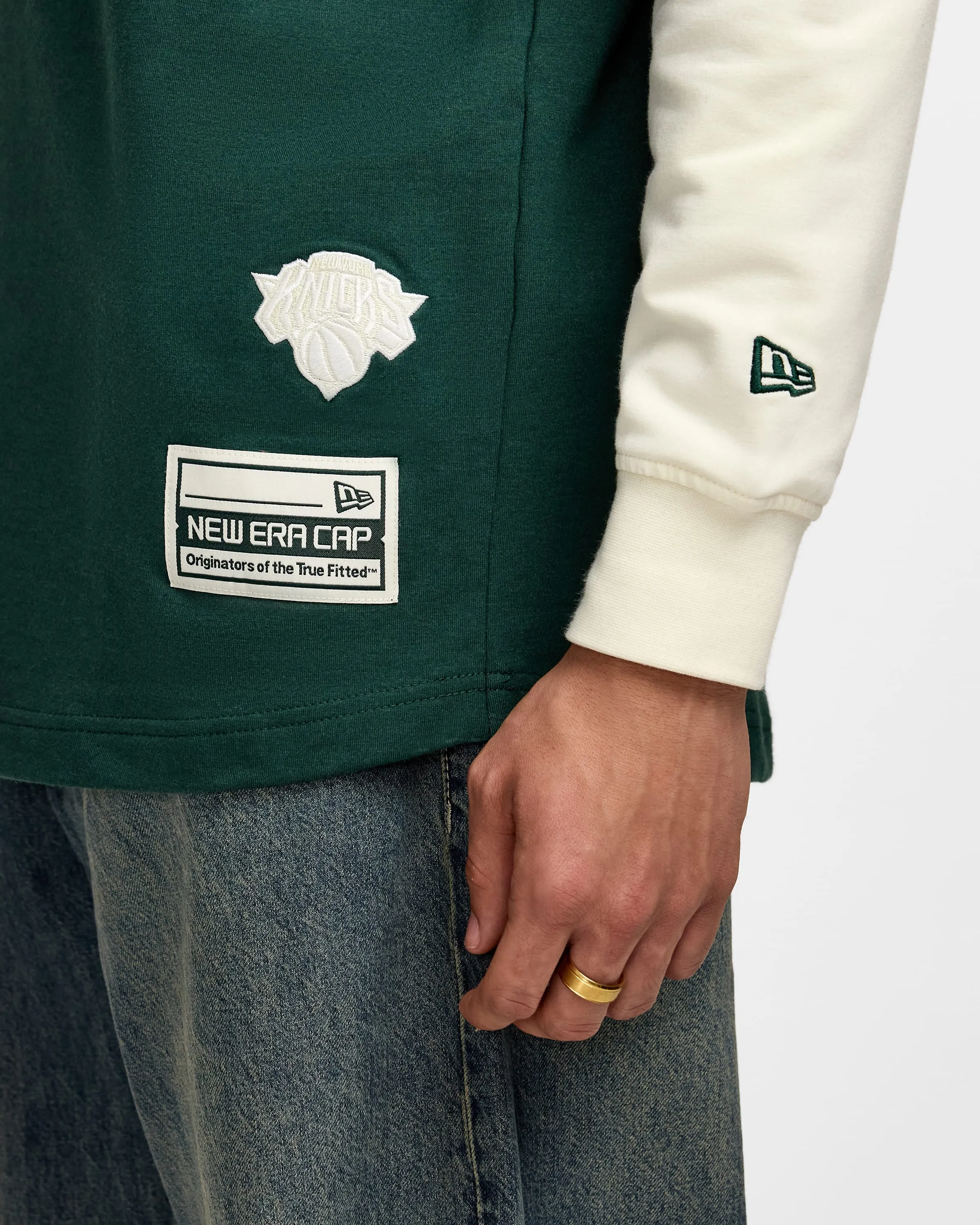 San Francisco 49ers Dark Green Logo Select Hooded T-Shirt sold by New Era product image thumbnail 4