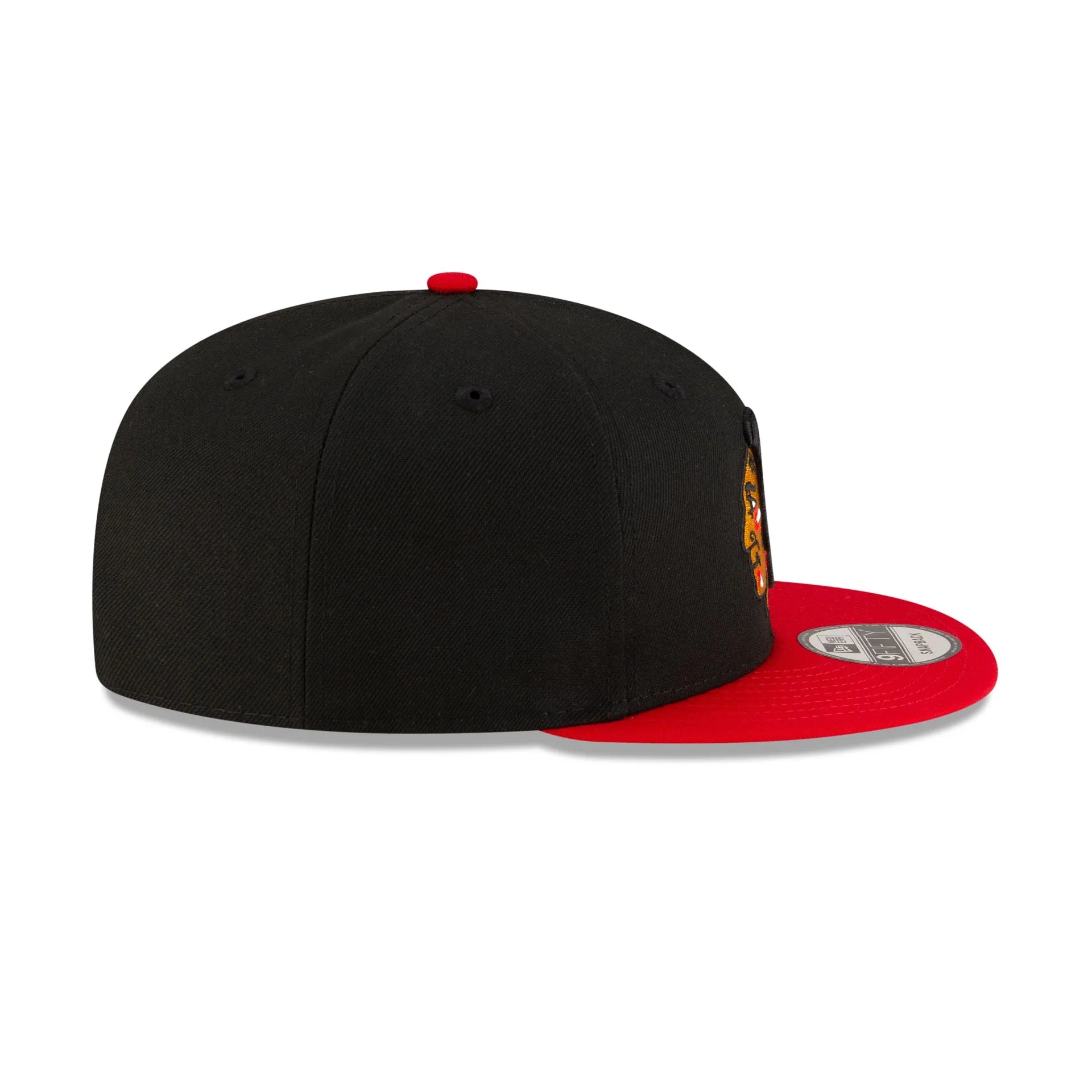 Chicago Blackhawks Black 9FIFTY Snapback Hat sold by New Era product image thumbnail 5