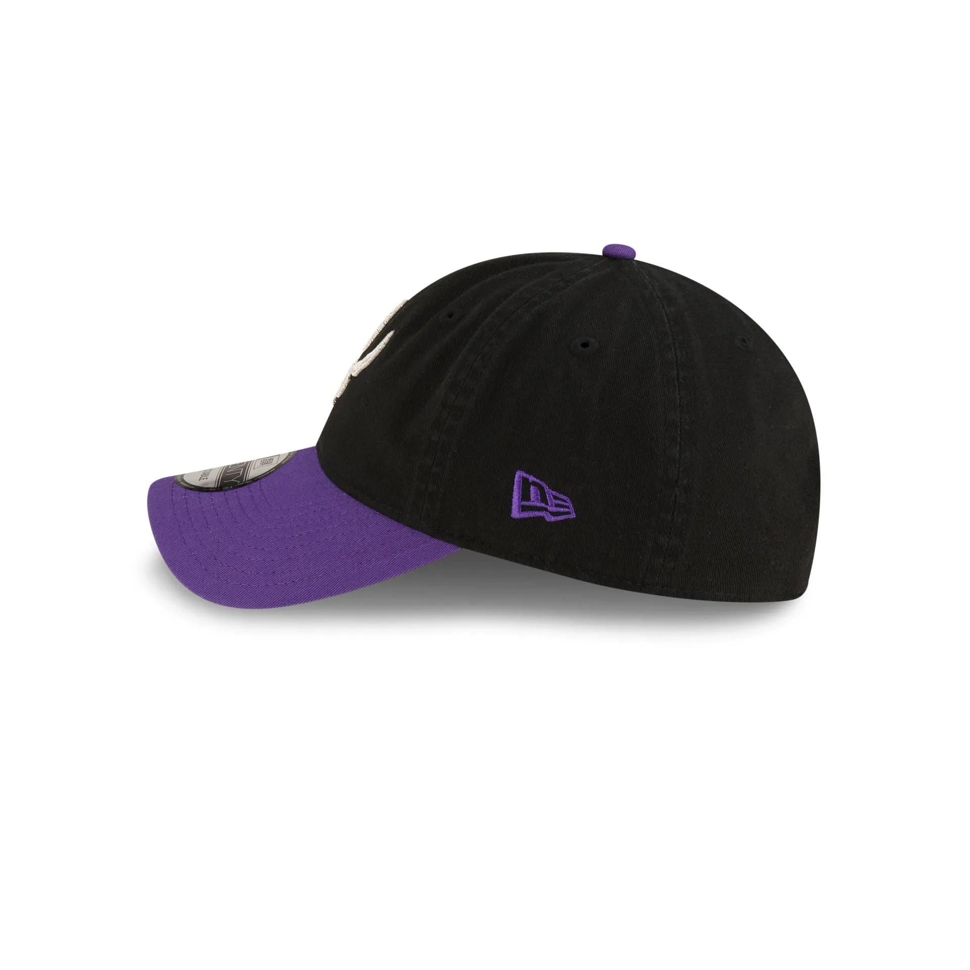Toronto Raptors Classic Edition Black 9TWENTY Adjustable Hat sold by New Era product image thumbnail 5