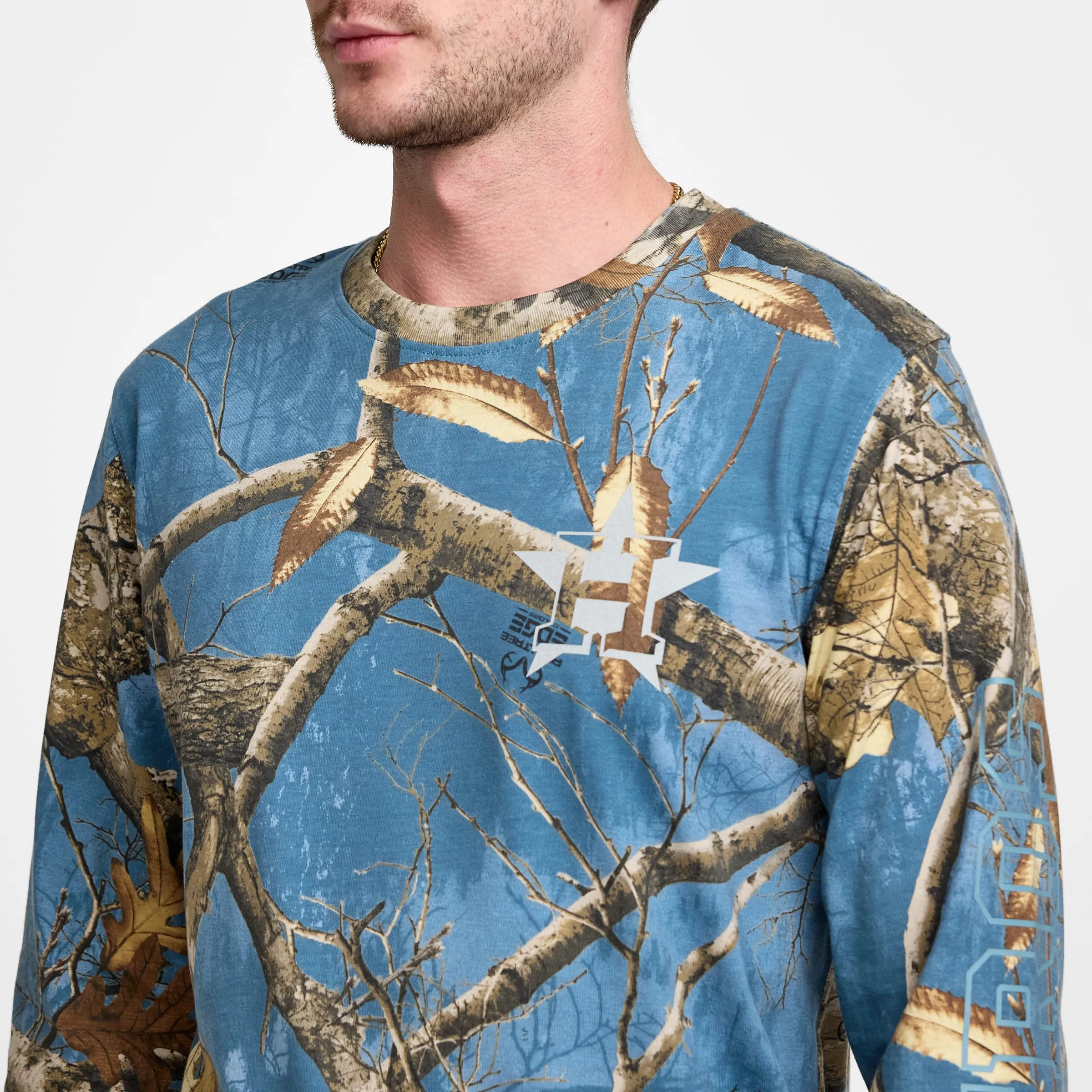 Boston Red Sox Realtree Long Sleeve T-Shirt sold by New Era product image thumbnail 2