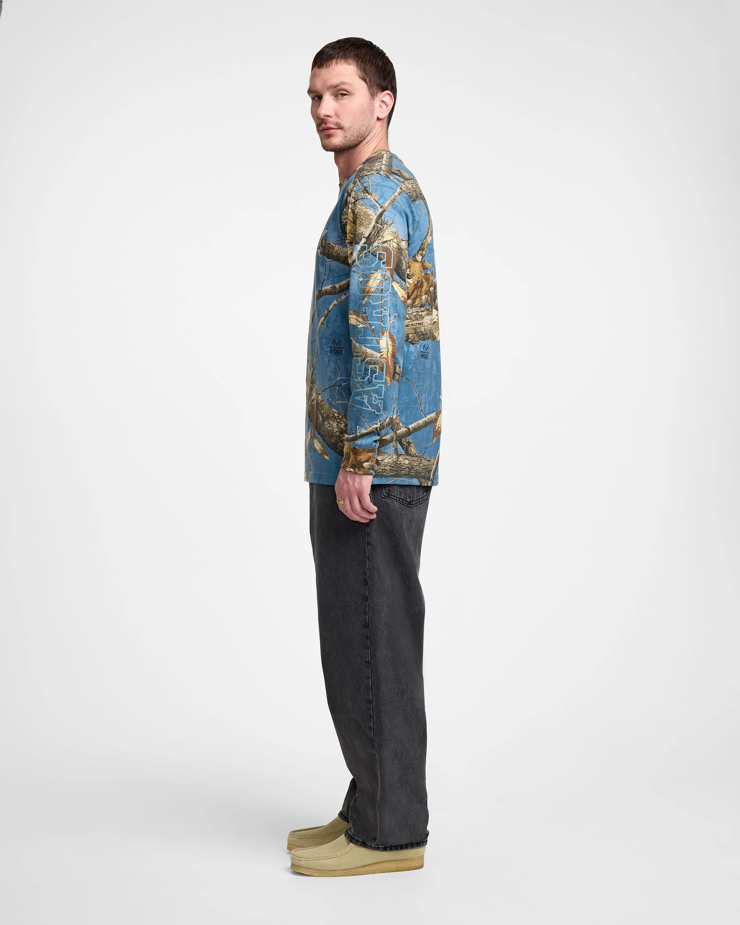 Chicago Cubs Realtree Long Sleeve T-Shirt sold by New Era product image thumbnail 4