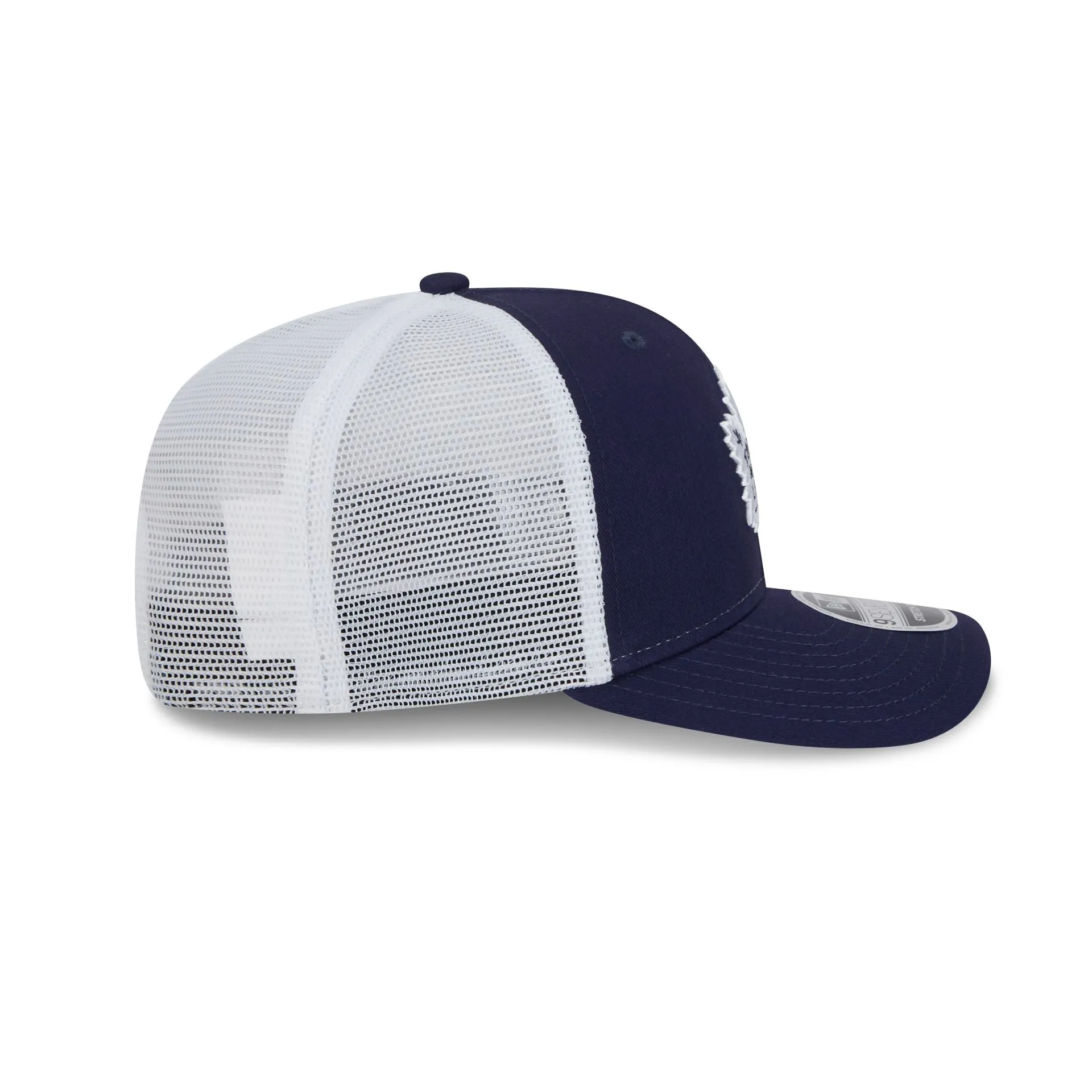 Toronto Maple Leafs Team 9SEVENTY Trucker Hat sold by New Era product image thumbnail 5