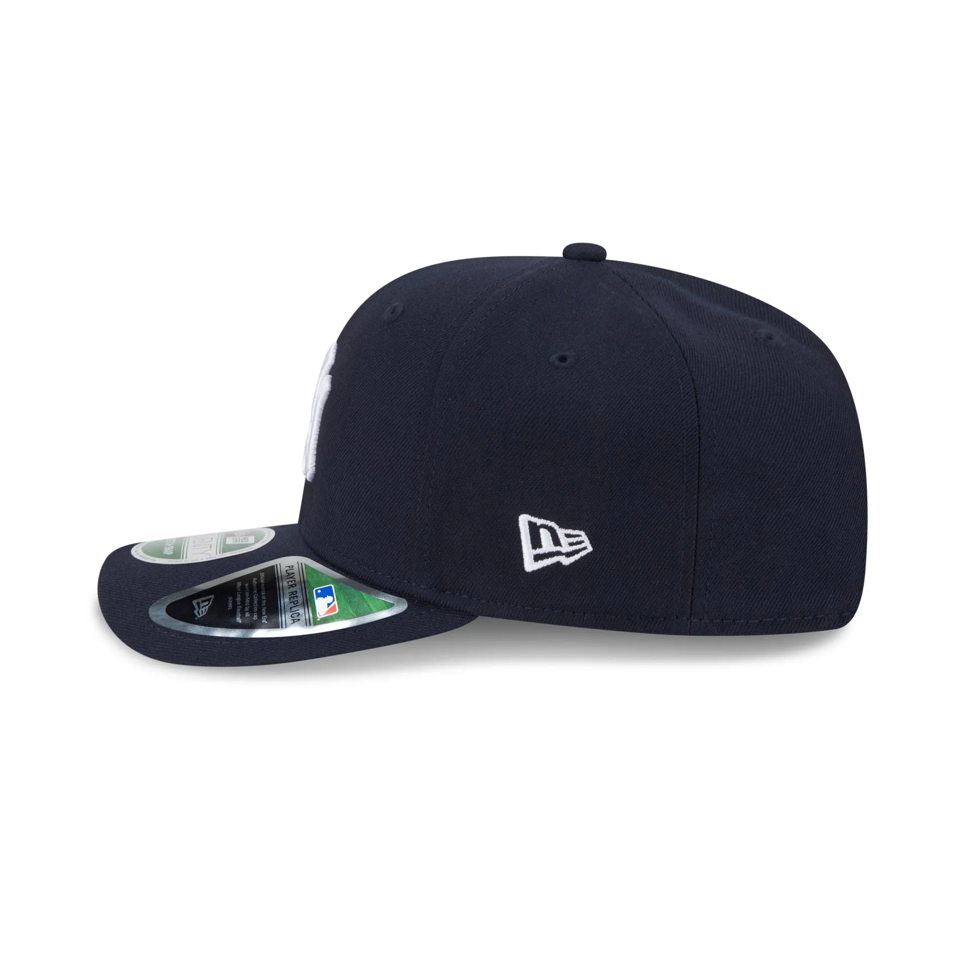 New York Yankees Game Authentic Collection 9SEVENTY Stretch-Snap Hat sold by New Era product image thumbnail 4