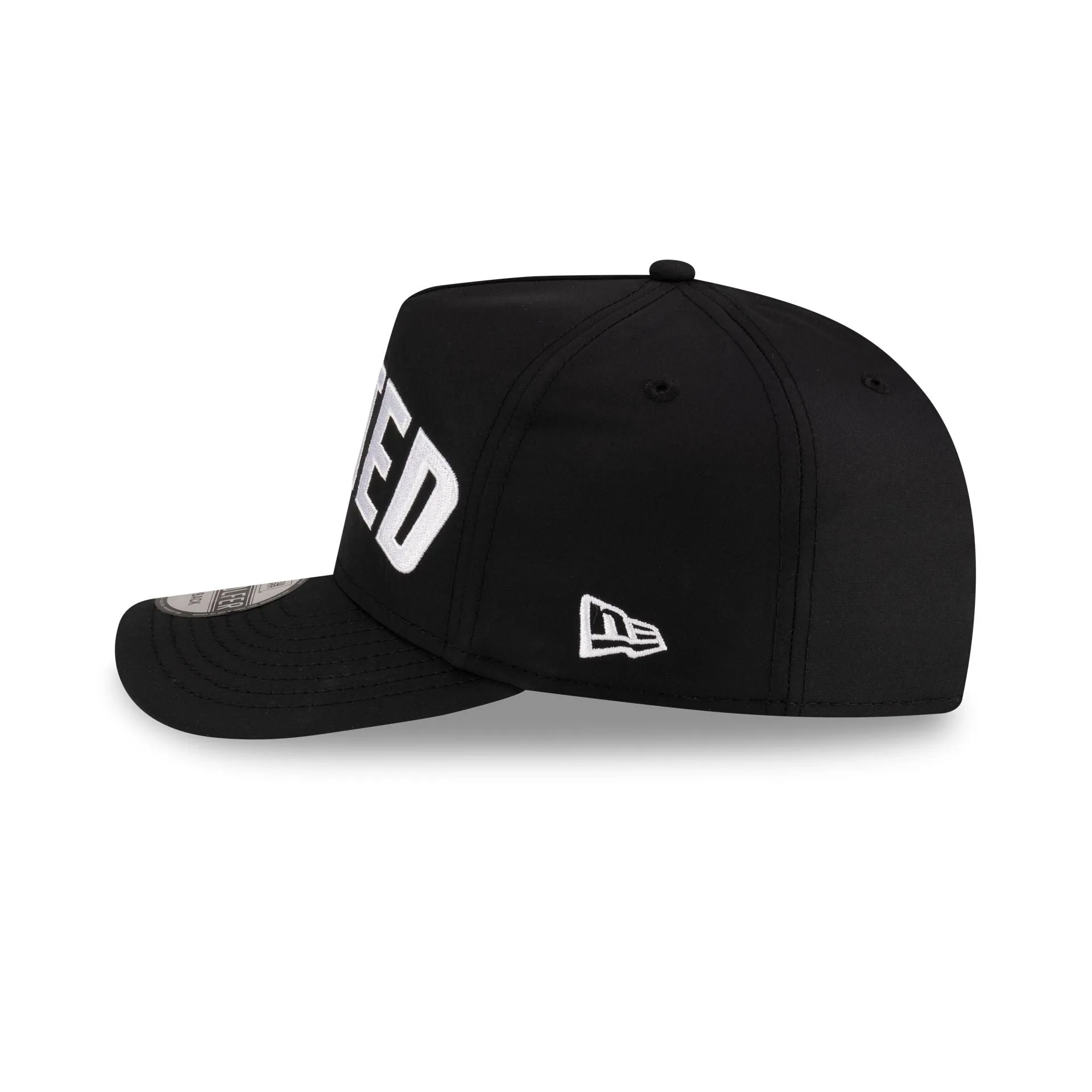 Manchester United FC Oversized Wordmark Golfer Hat sold by New Era product image thumbnail 5