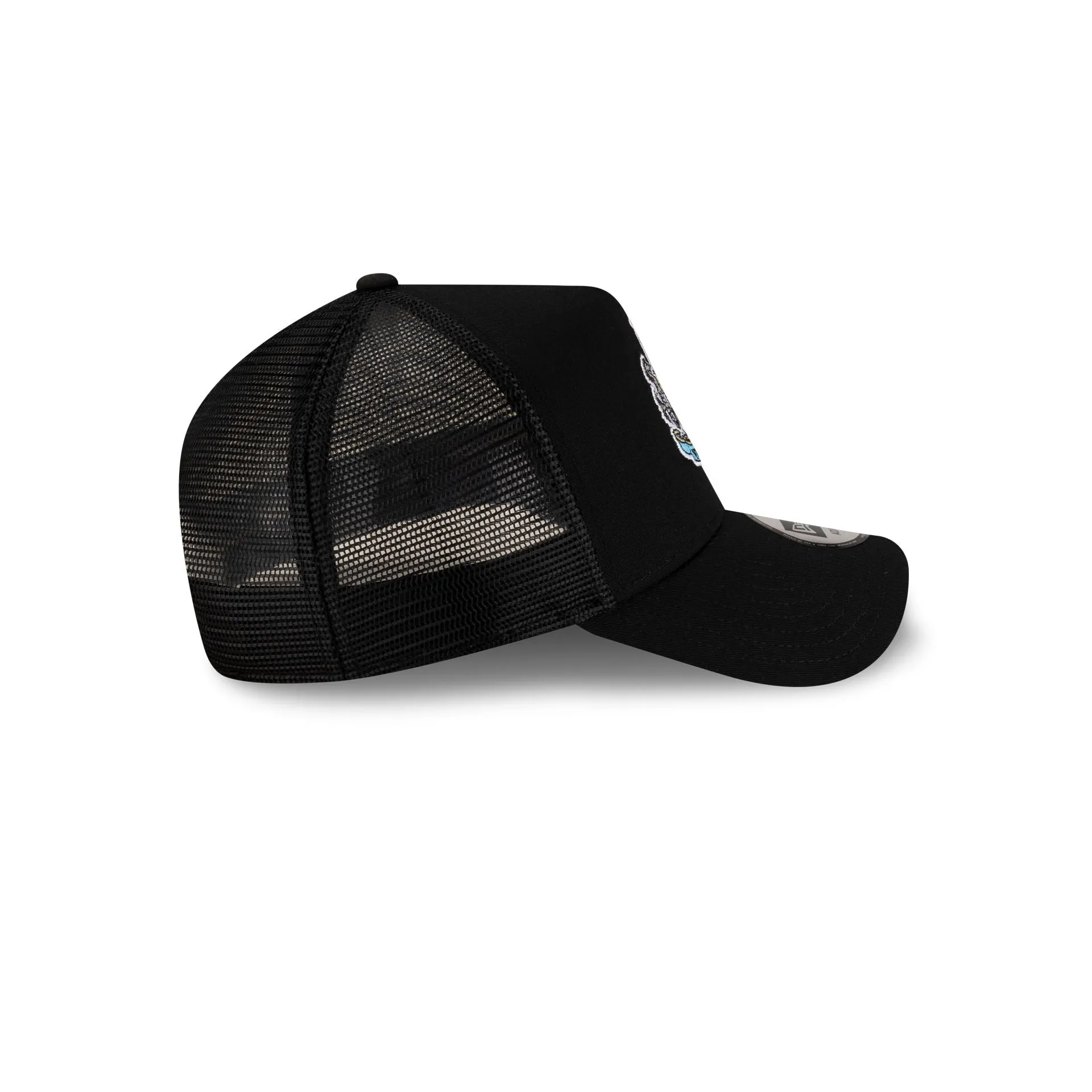 Newcastle United FC Core Black 9FORTY A-Frame Trucker Hat sold by New Era product image thumbnail 5
