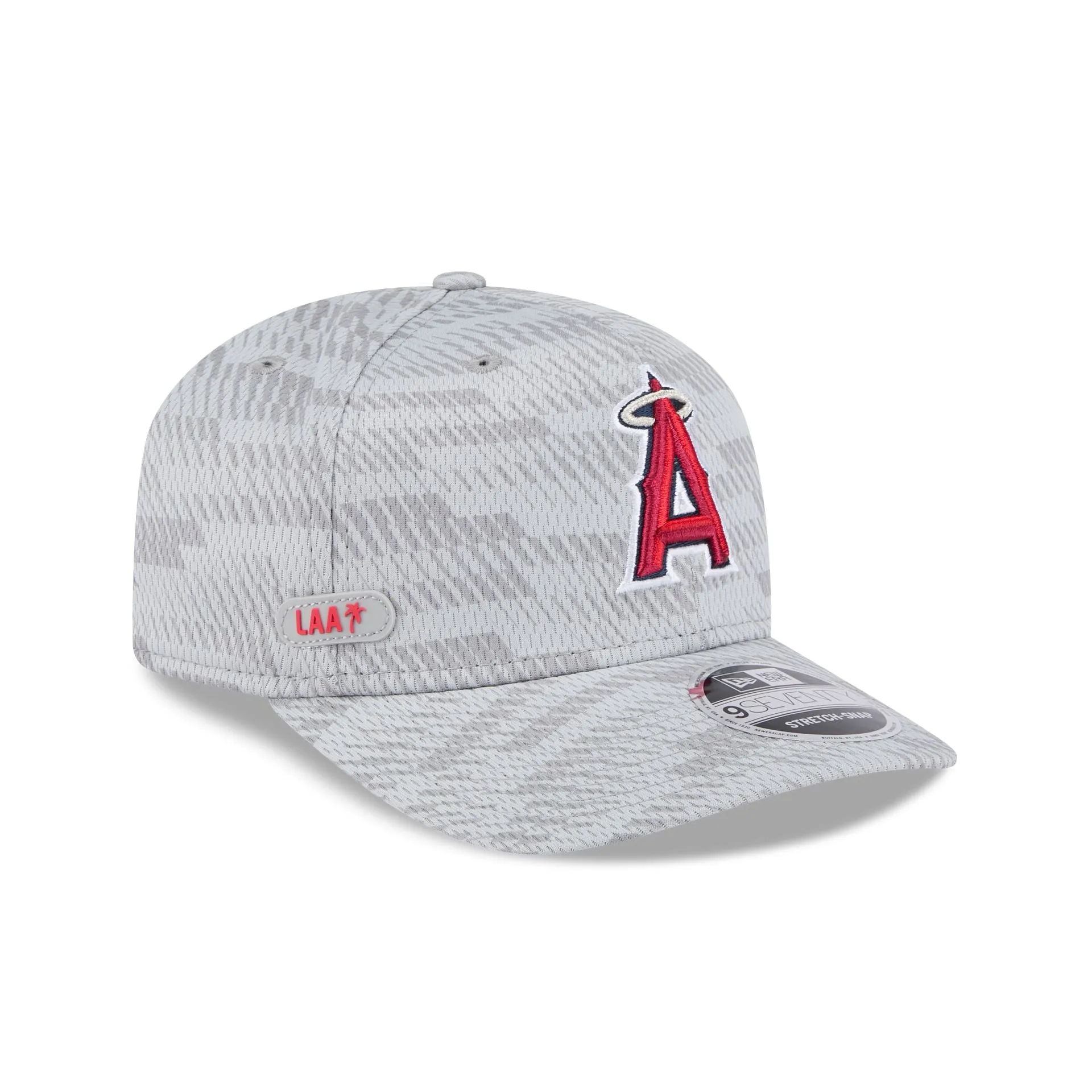 Los Angeles Angels 2025 Clubhouse Gray 9SEVENTY Stretch-Snap Hat sold by New Era