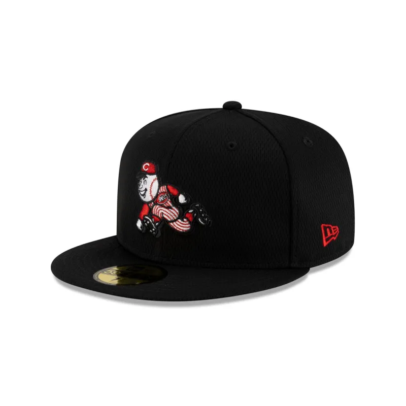 Cincinnati Reds 2025 Clubhouse Alt Black 59FIFTY Fitted Hat sold by New Era